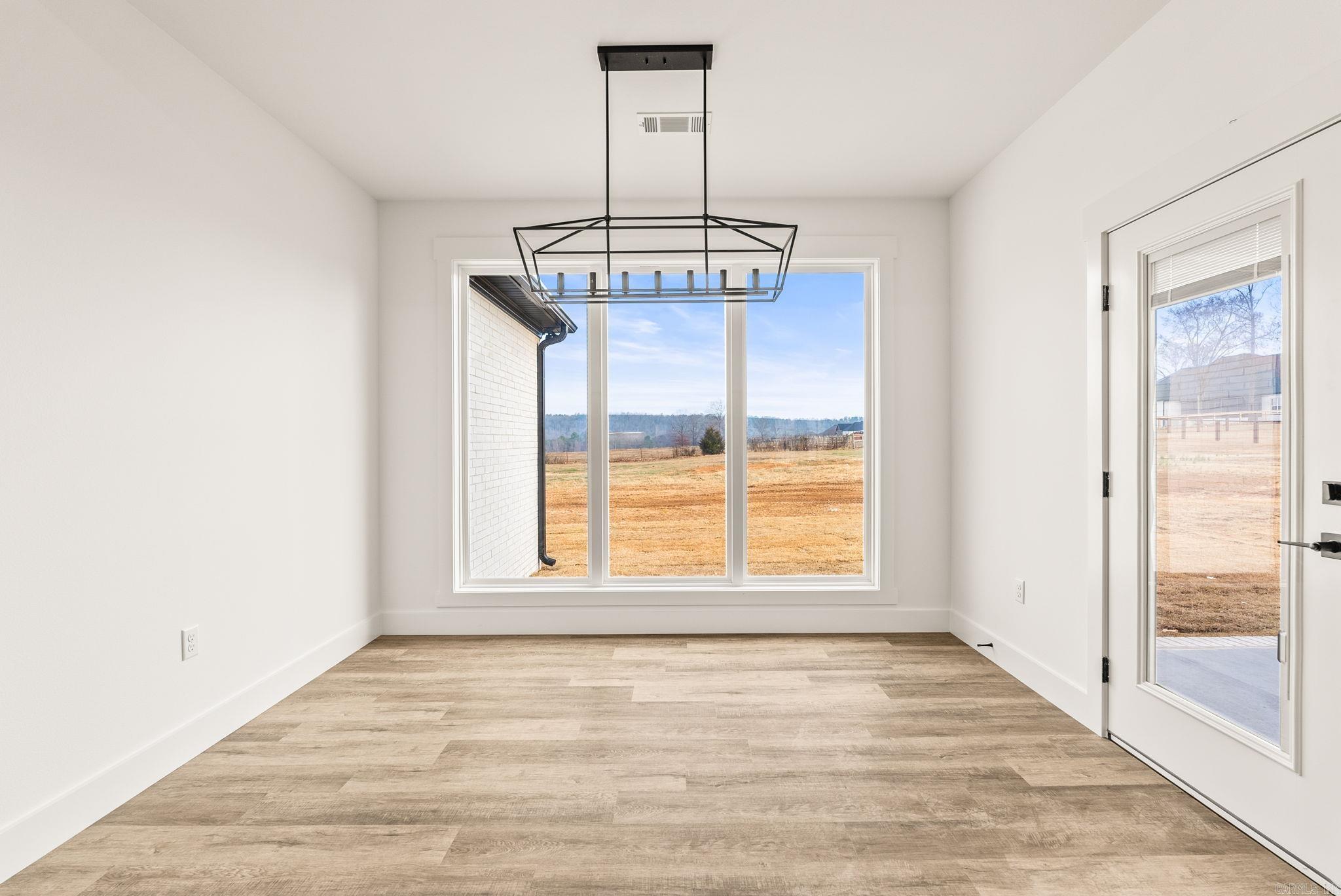 REPUBLICAN VALLEY ESTATES - Residential