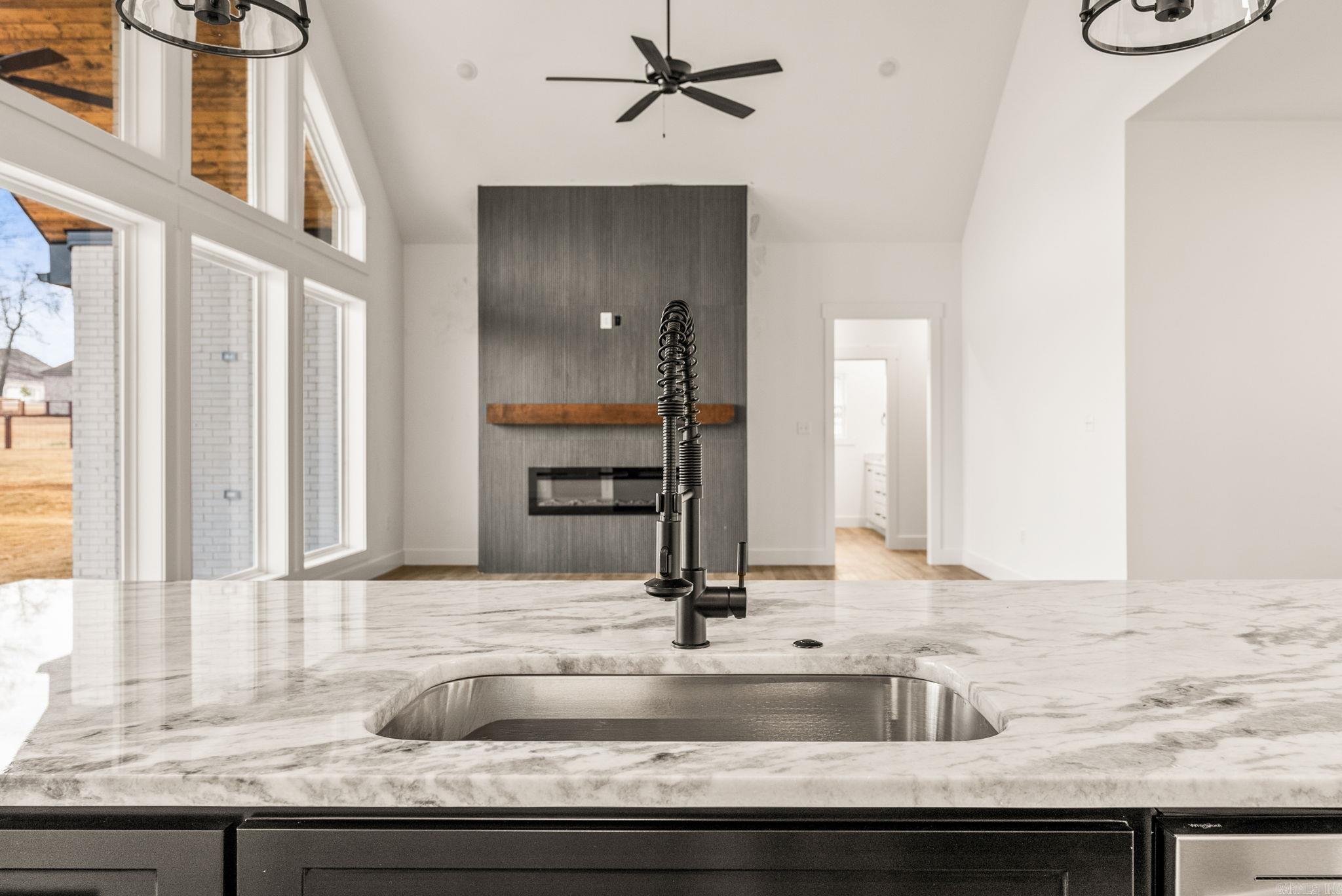 REPUBLICAN VALLEY ESTATES - Residential