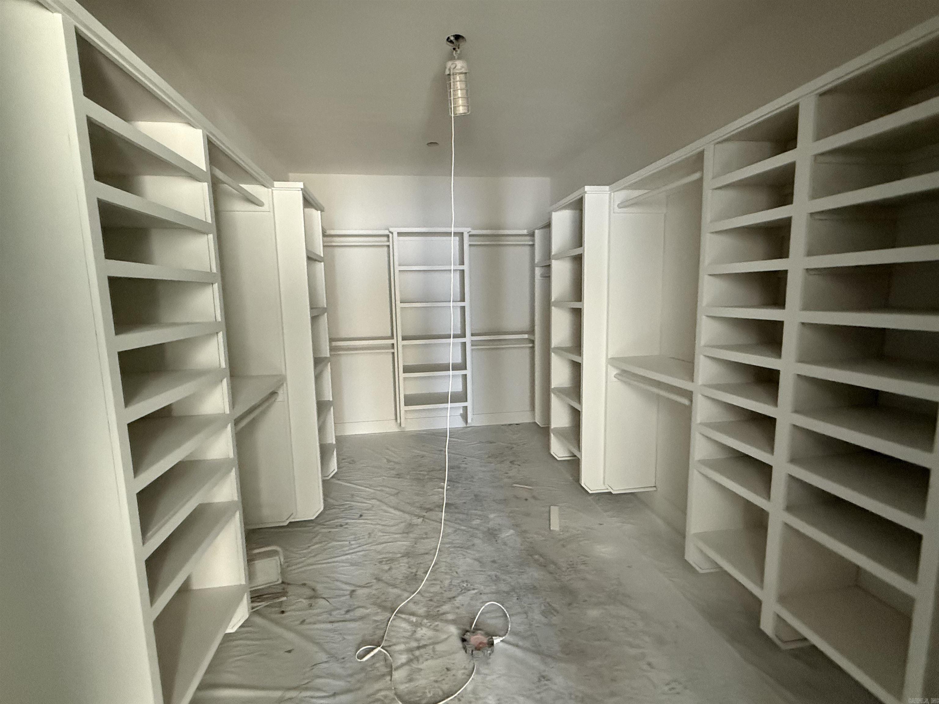 REPUBLICAN VALLEY ESTATES - Residential