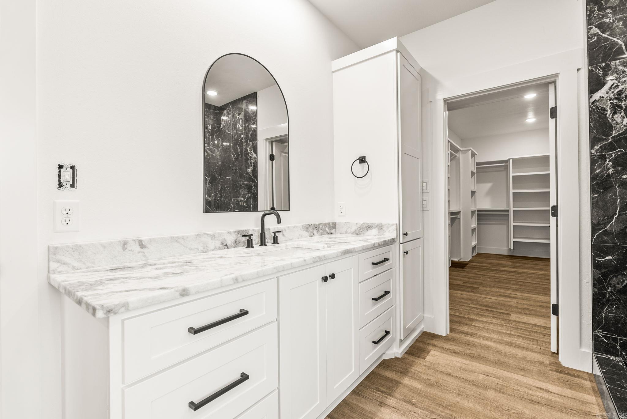 REPUBLICAN VALLEY ESTATES - Residential