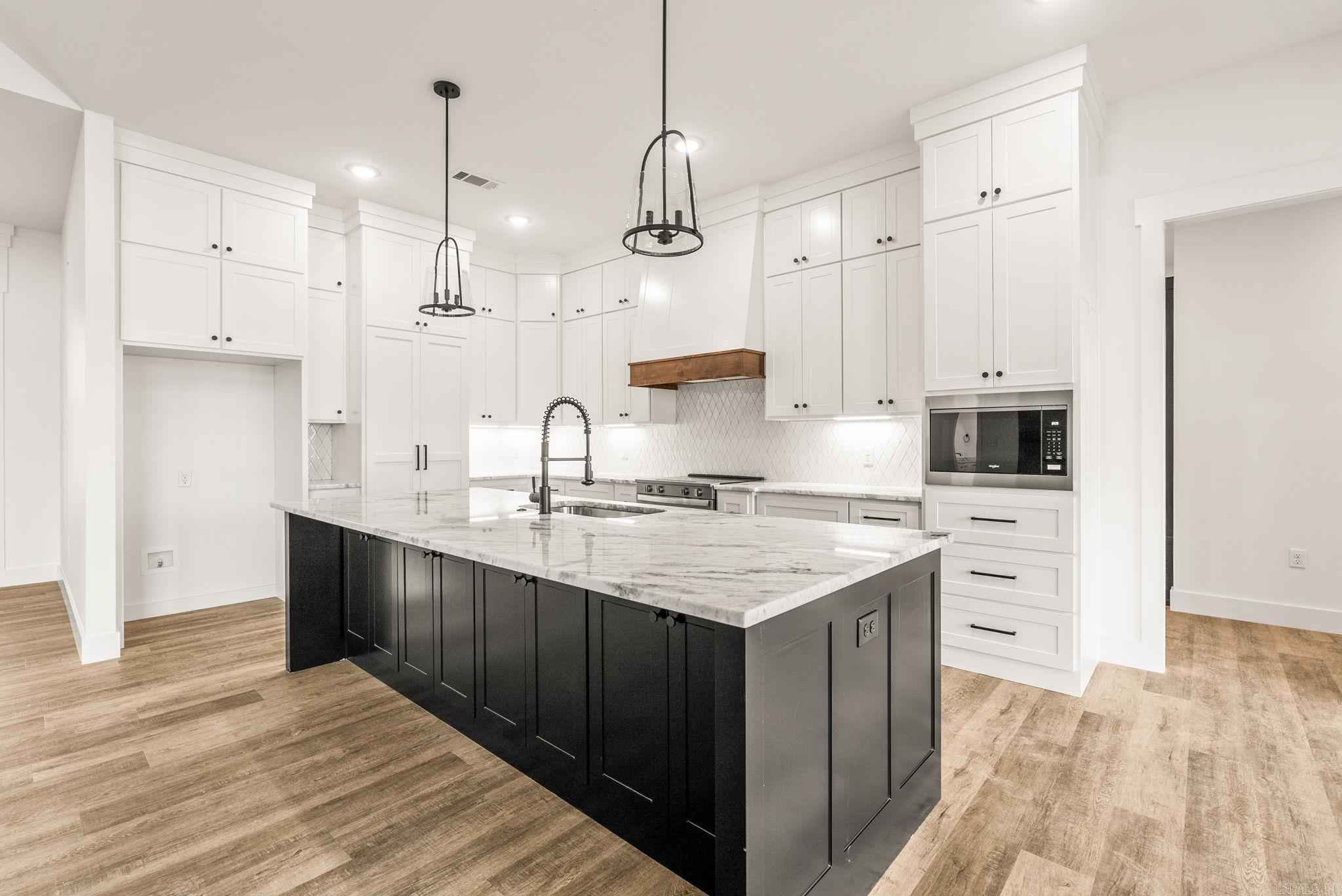 REPUBLICAN VALLEY ESTATES - Residential