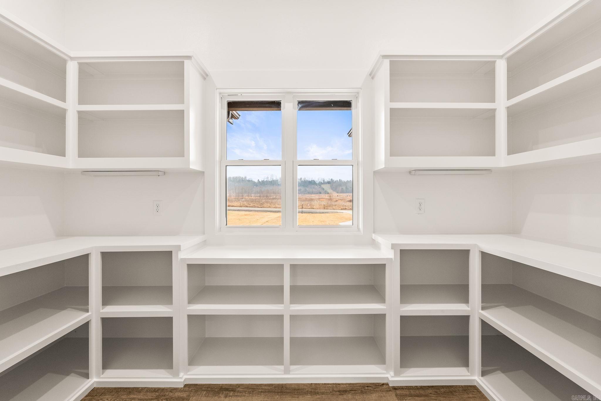 REPUBLICAN VALLEY ESTATES - Residential