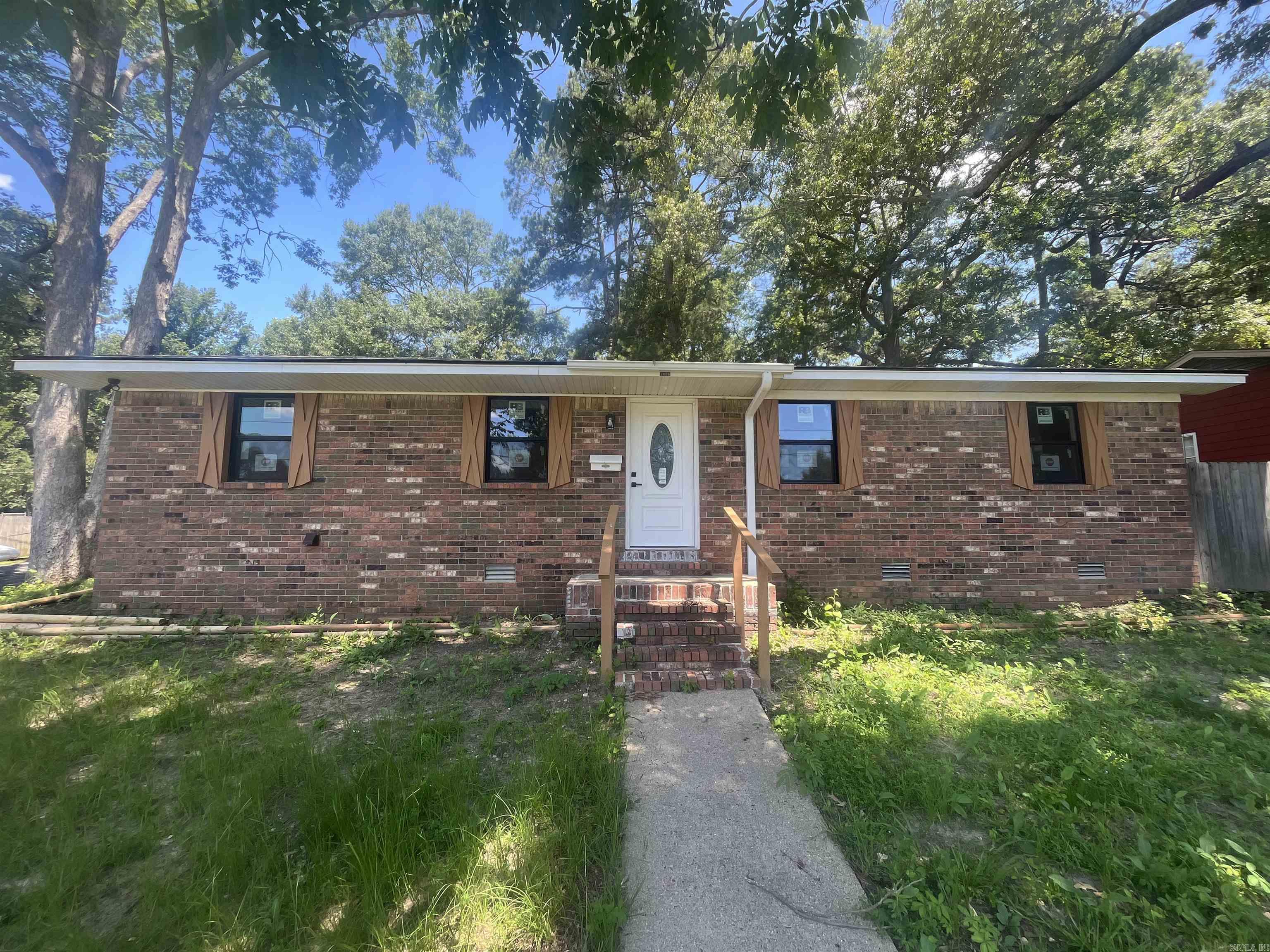 Move right into this newly renovated 3-bedroom, 2 bath home! Enjoy the kitchen that boasts beautiful granite countertops, all new appliances and cabinetry. In addition, this cozy home also offers a new roof, energy efficient windows, HVAC, flooring and updated electrical. Don't miss this opportunity to own this affordably priced beautiful brick and siding home with an open concept living space. Schedule your private tour today!