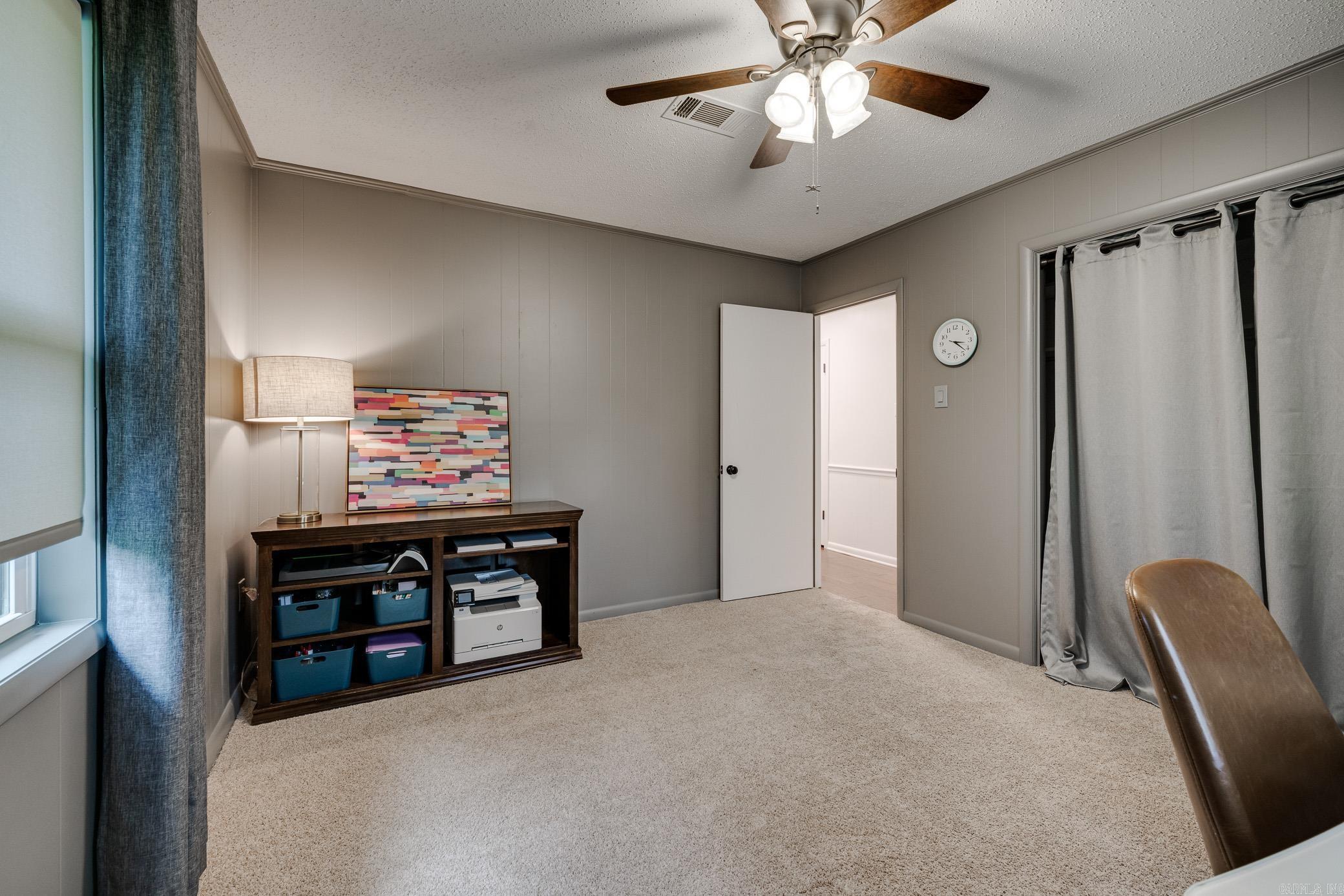 OAK FORREST - Residential