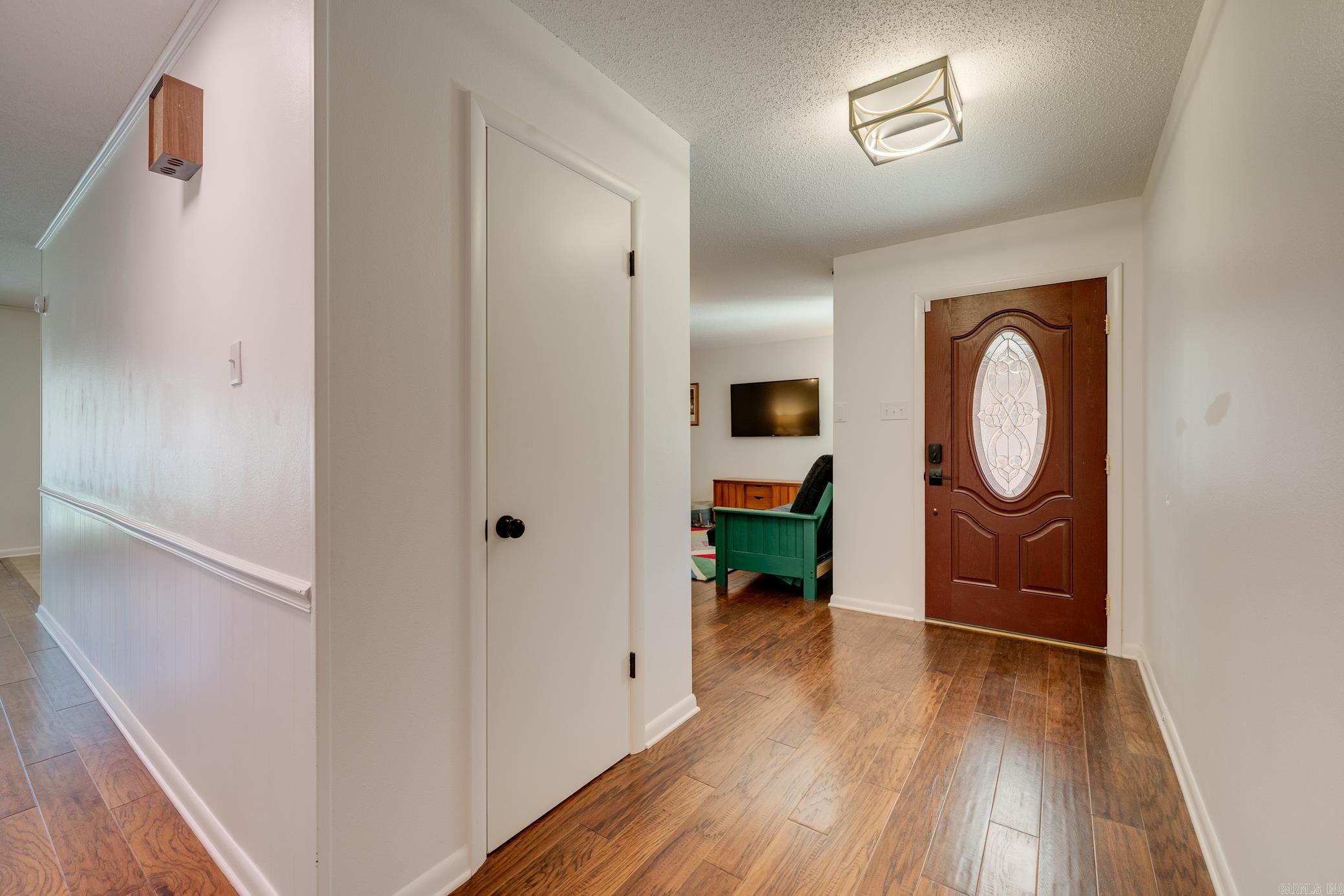 OAK FORREST - Residential