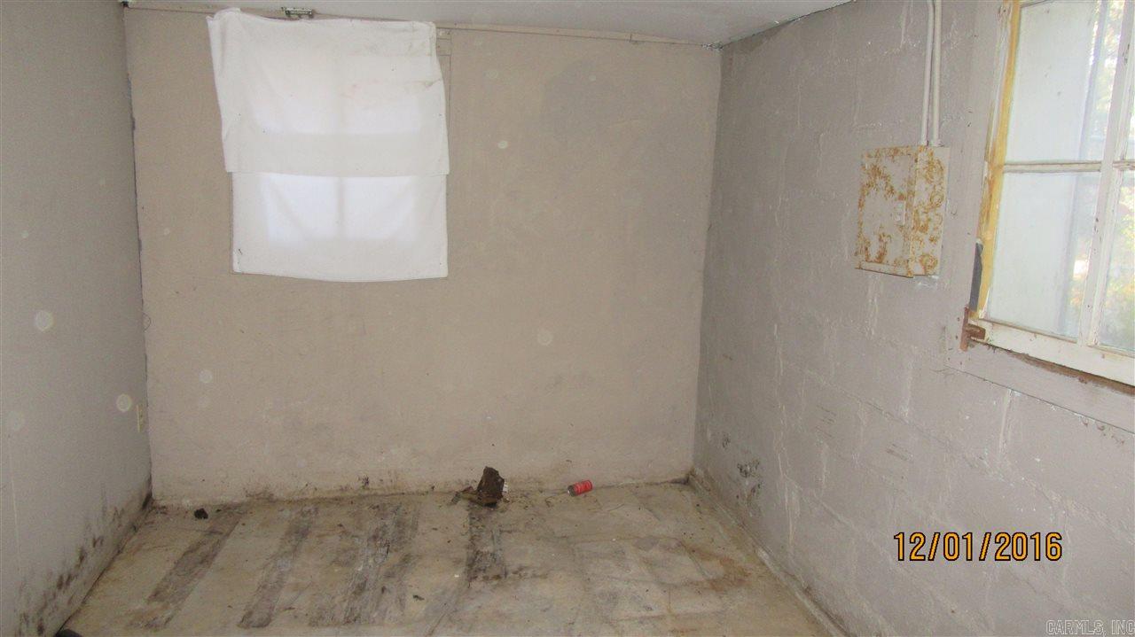 West Wood - Residential Lease