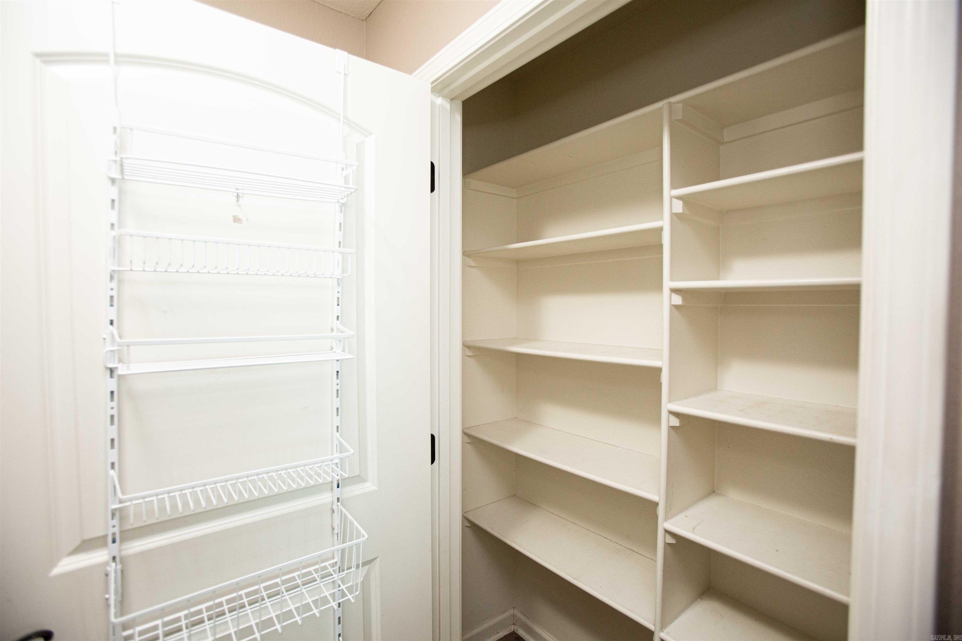 HIDDEN MEADOWS - Residential