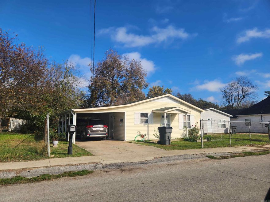 Investment or Home? The possibilities are endless.  This home is a 3 bedroom, 1 bath, all electric home on a Slab foundation.  It has new kitchen cabinets and a cozy living room.  The back yard is partially fenced and has 2 sheds for storage.  It is currently a rent house )800.00 a month) but could easily be  a first time home for someone.  Call today for your personal tour.