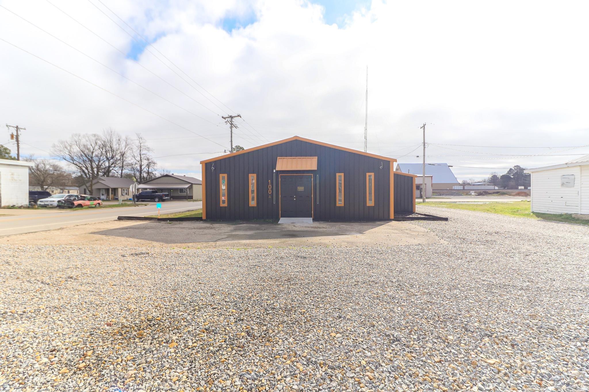 Holts 1st - Commercial Sale