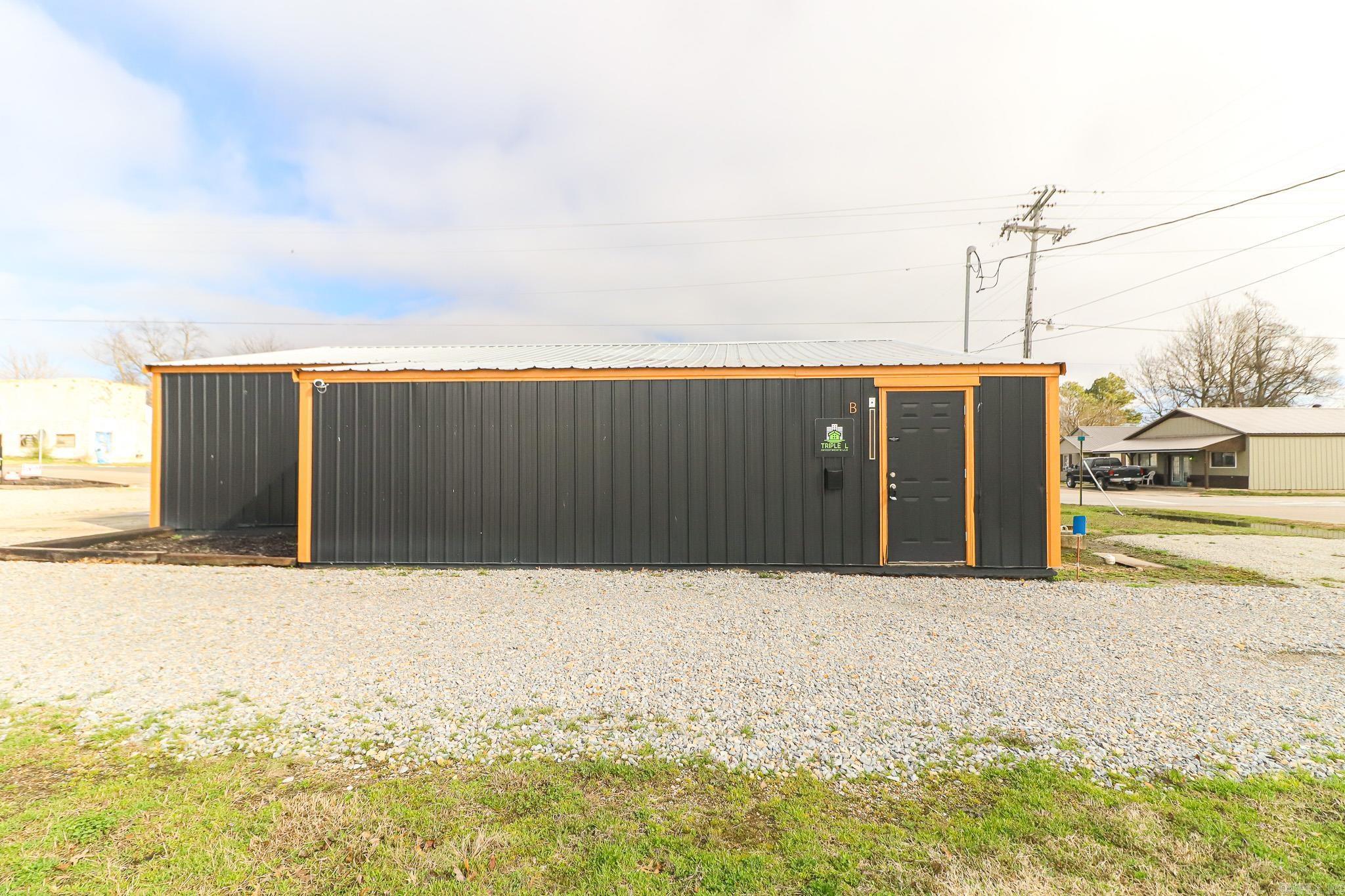 Holts 1st - Commercial Sale