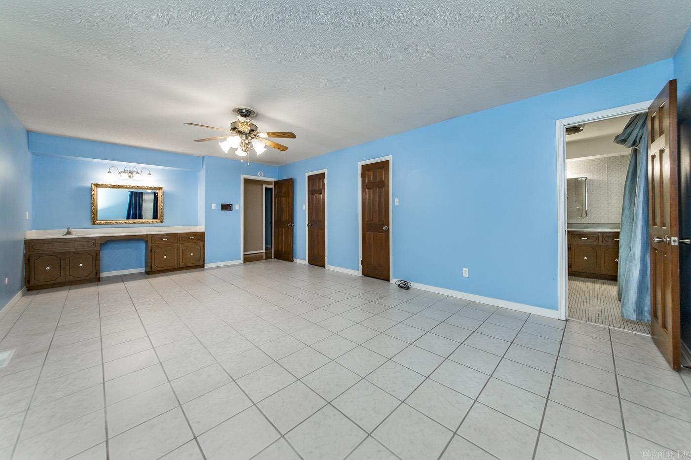 Bunker Hill - Residential