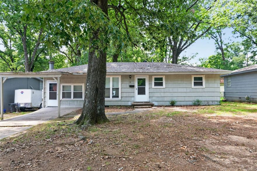 Charming 3-bedroom, 1-bath, one-story home with great potential! This property features a functional layout, spacious yard, and convenient location close to schools, shopping, and major roads. Perfect for first-time buyers, investors, or anyone looking to add their personal touch. Solid opportunity with plenty of possibilities to make it your own.