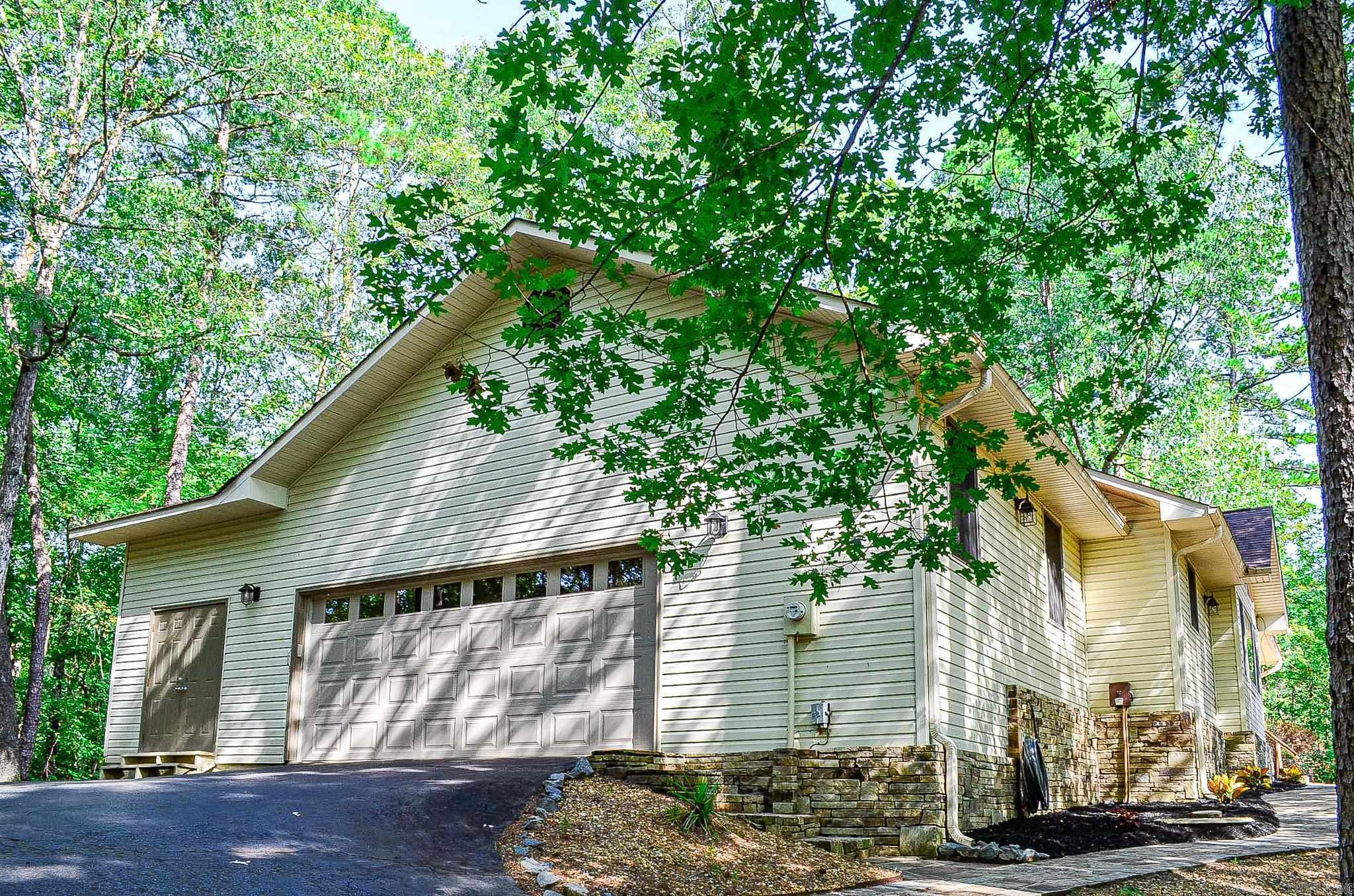 Guindola - Residential