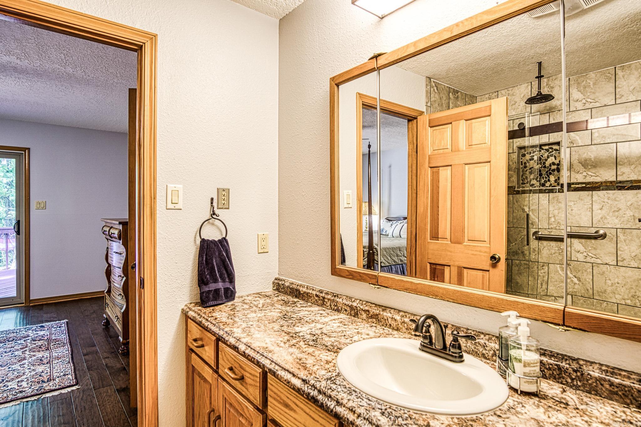 Guindola - Residential