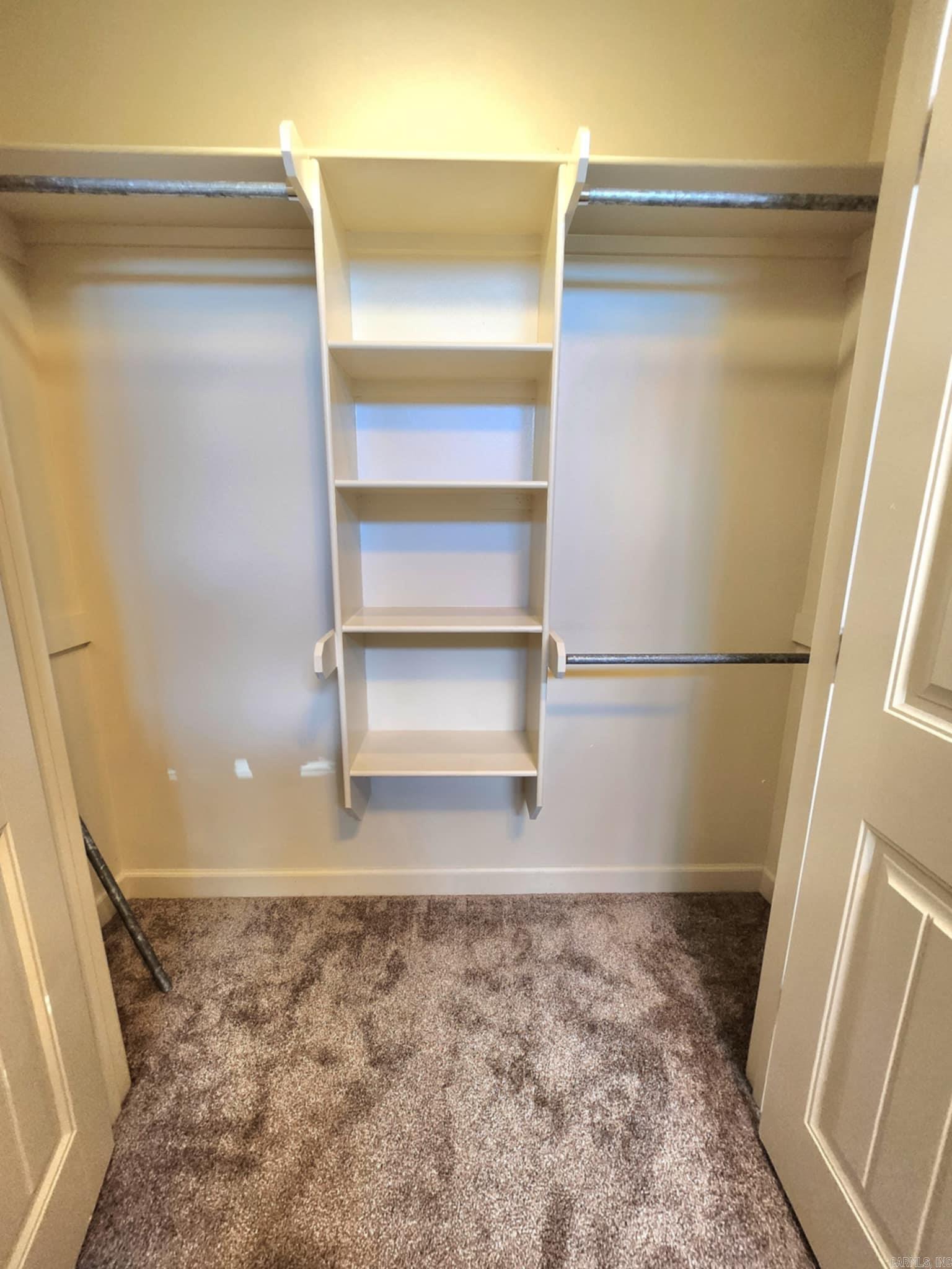 BENTLEY COURT - Residential