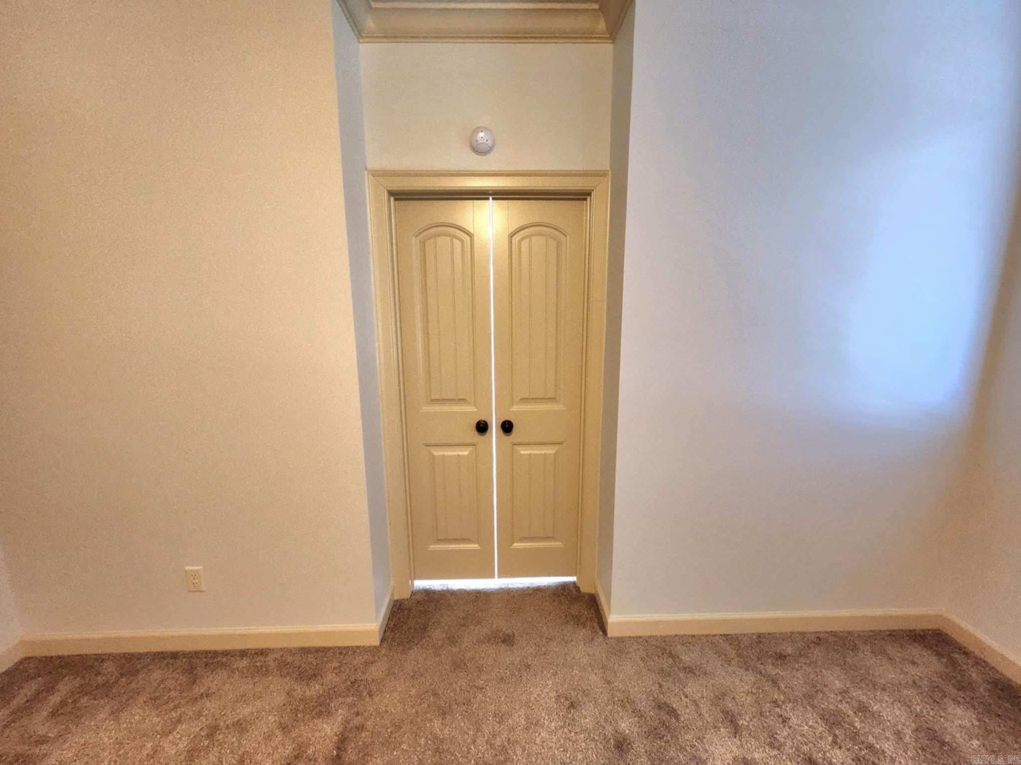 BENTLEY COURT - Residential