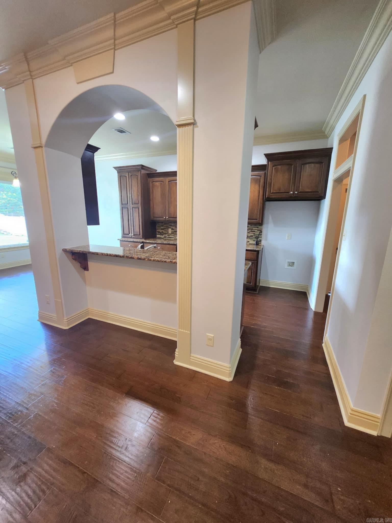 BENTLEY COURT - Residential