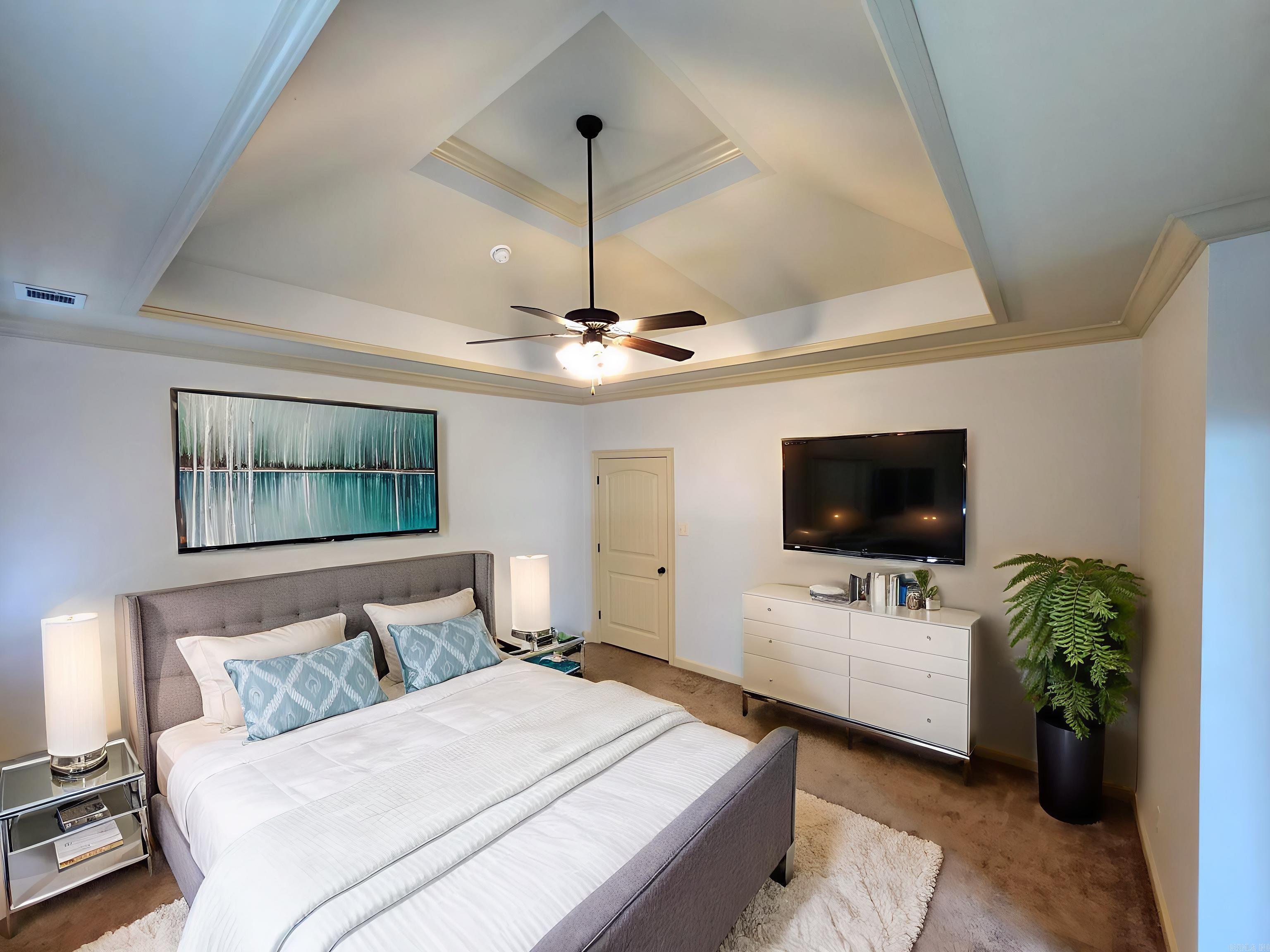 BENTLEY COURT - Residential