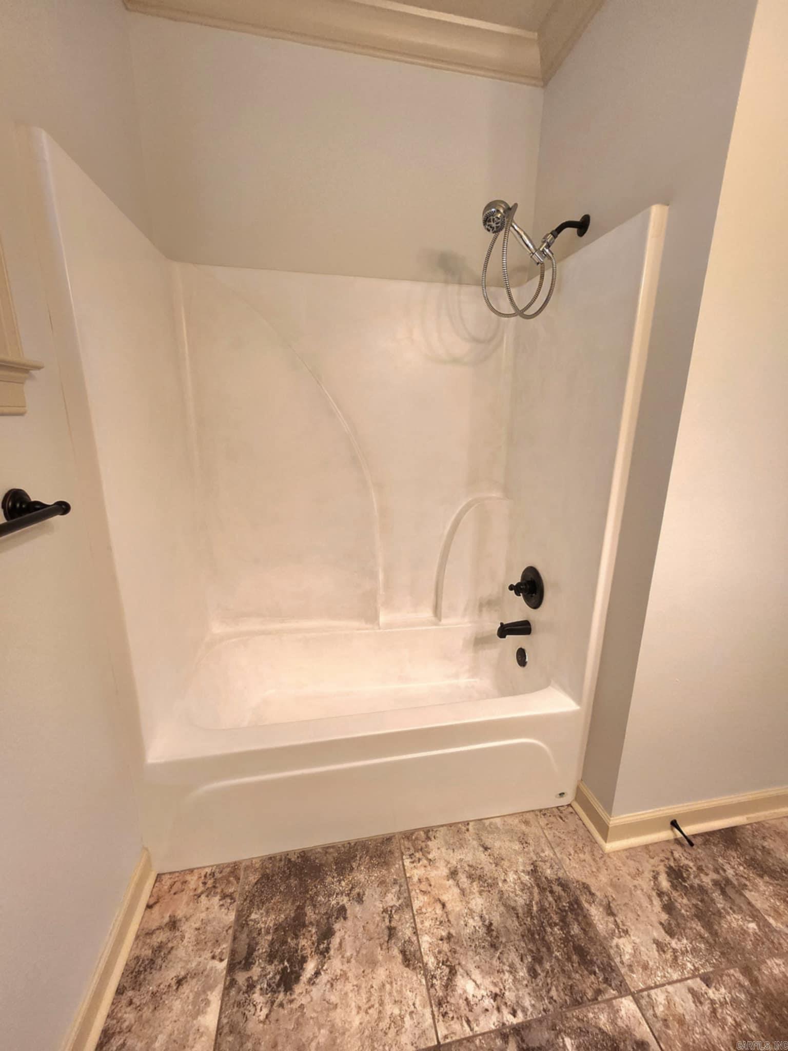 BENTLEY COURT - Residential