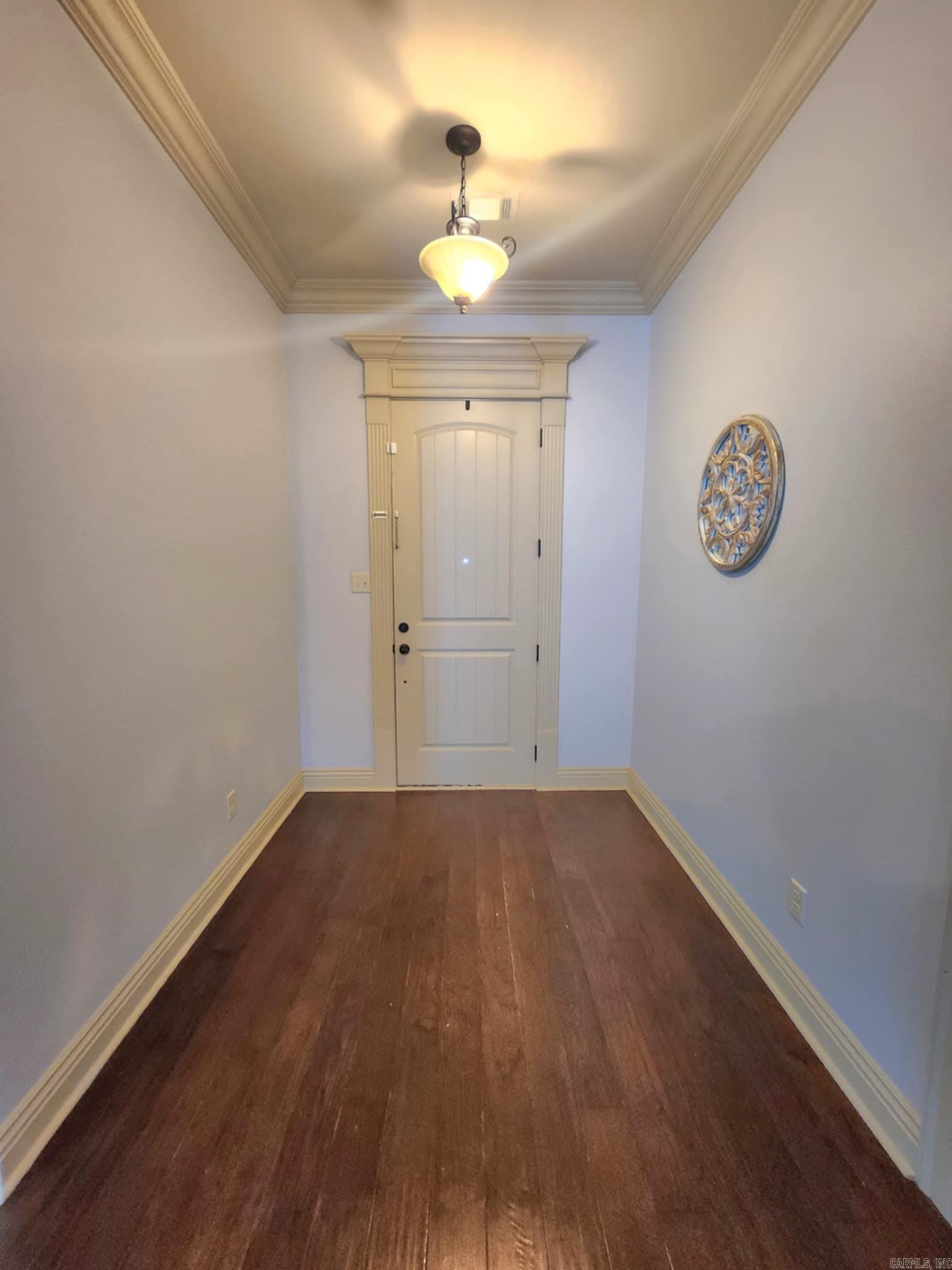 BENTLEY COURT - Residential