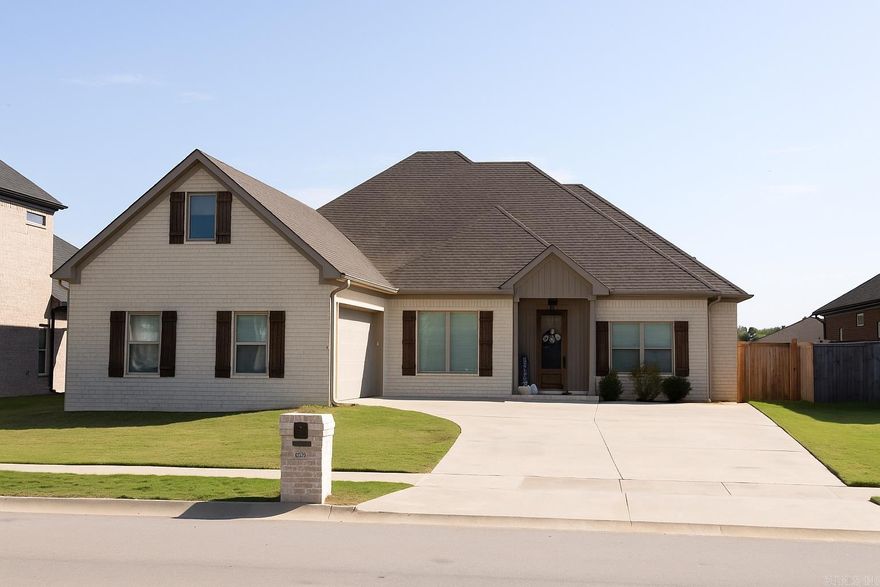 Beautiful 3-bedroom 2-bath home with a bonus room. Perfectly situated on a great lot in one of Maumelle’s most desirable and growing neighborhoods. This home features a spacious open layout, modern finishes, and plenty of natural light throughout. Enjoy 12' ceilings in the great room, large backyard, gas cook top, master shower with 2 shower heads, plus the bonus room offers flexible space for an office or playroom. Conveniently located near parks, schools, and shopping — this home combines comfort, style, and a prime location!
