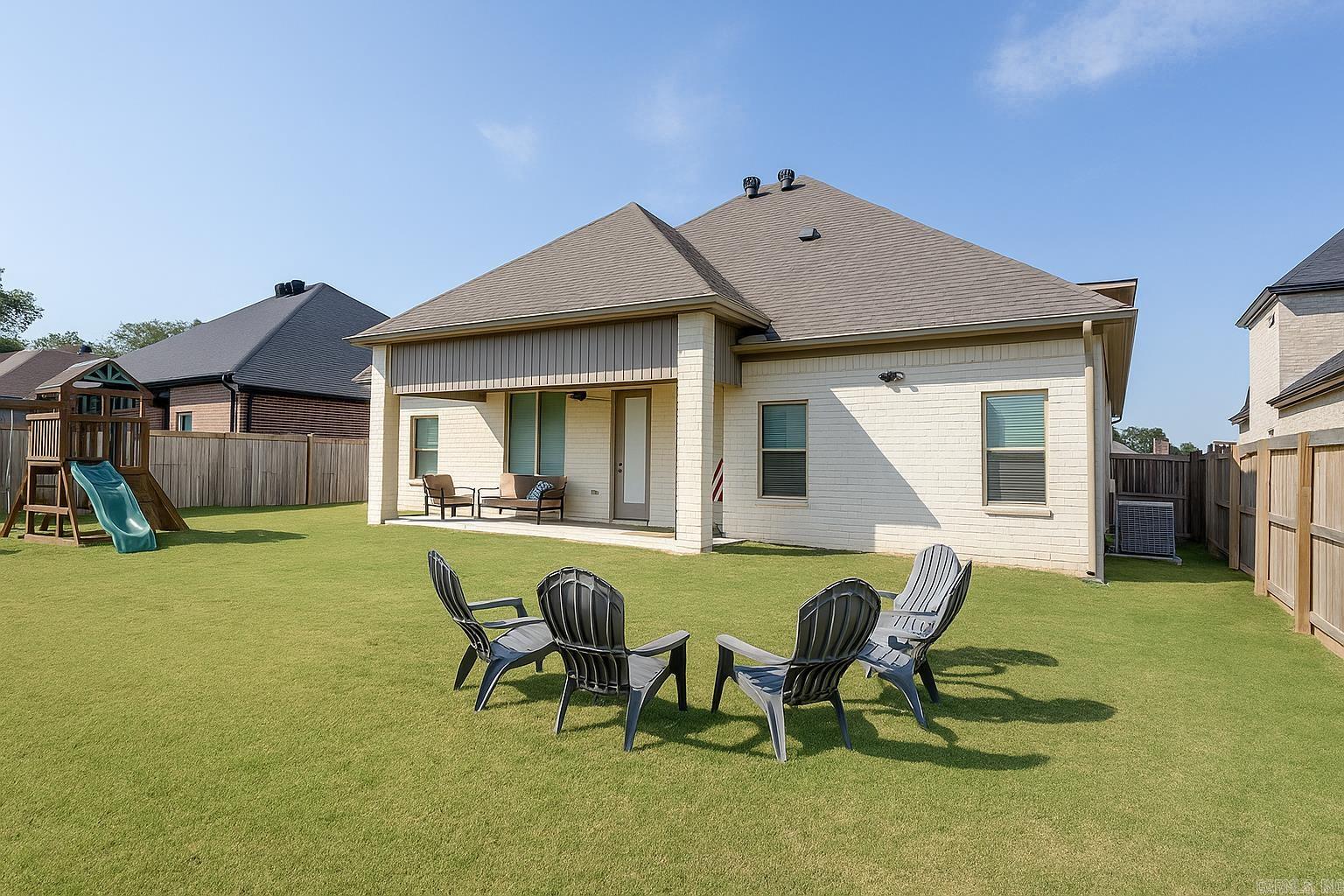 COUNTRY CLUB OF AR-QUARTERS ADDN - Residential