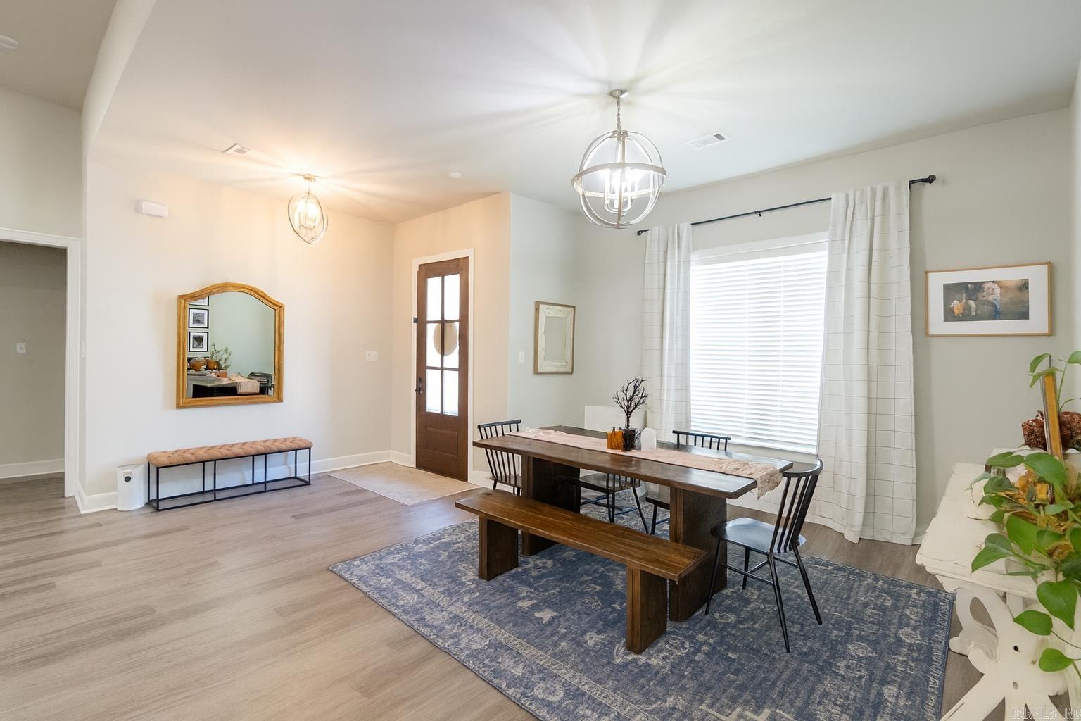 COUNTRY CLUB OF AR-QUARTERS ADDN - Residential