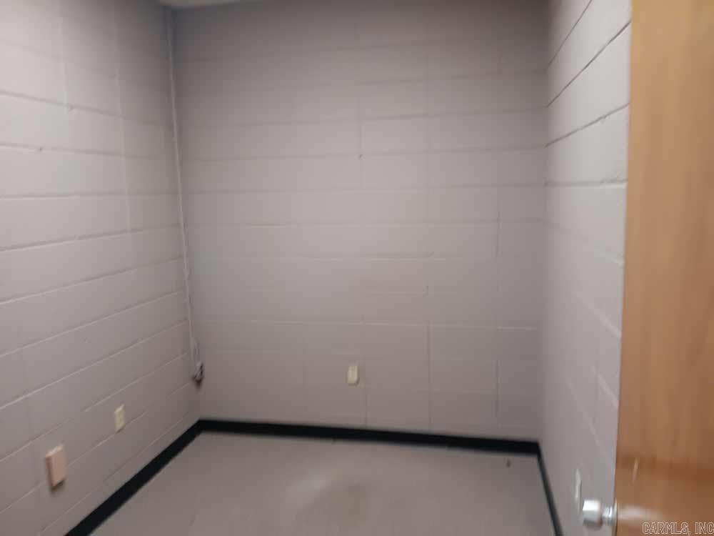 Lund and Hill Original - Commercial Sale