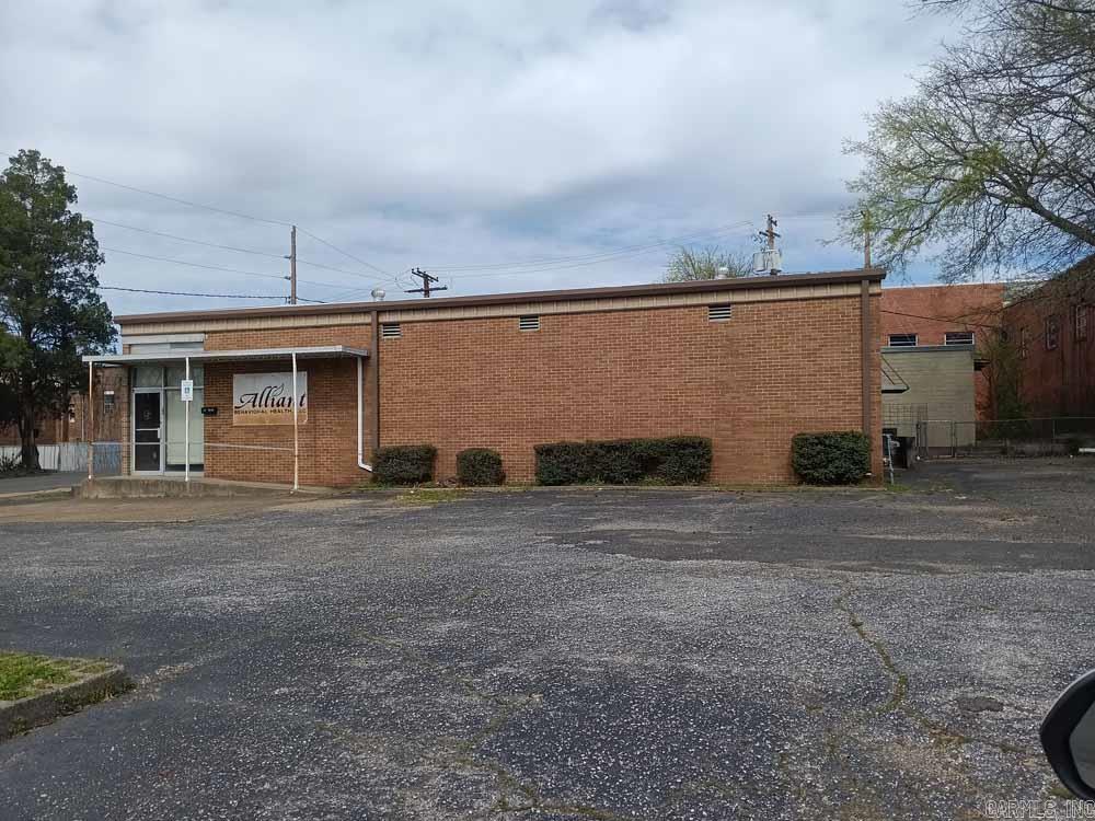 Lund and Hill Original - Commercial Sale