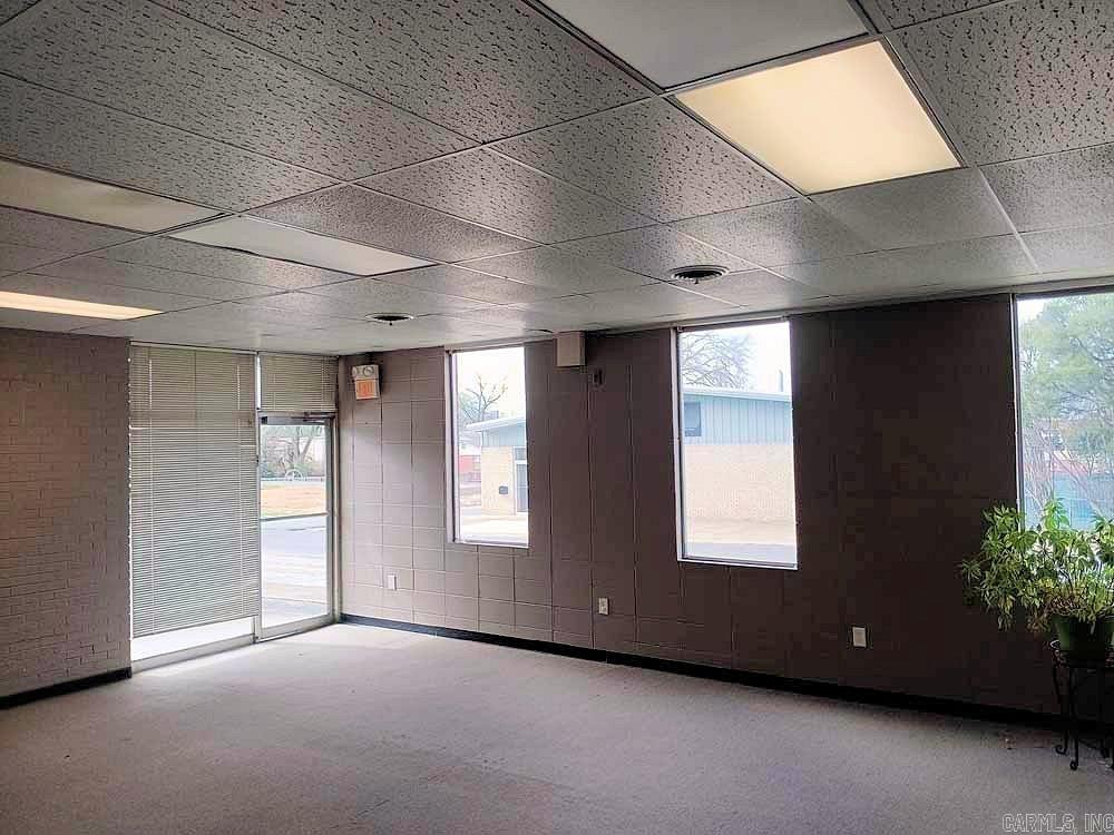 Lund and Hill Original - Commercial Sale