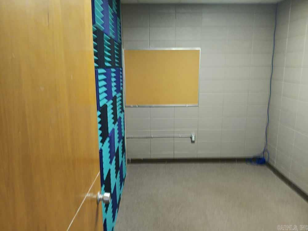 Lund and Hill Original - Commercial Sale