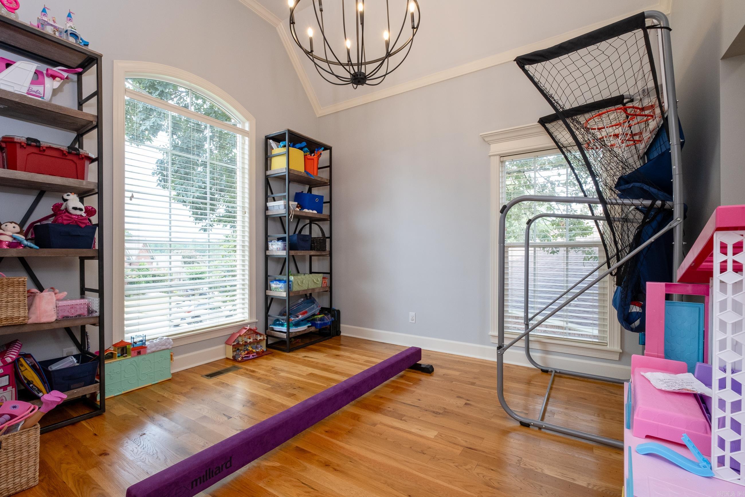 PEBBLE BEACH WOODS ADDN - Residential