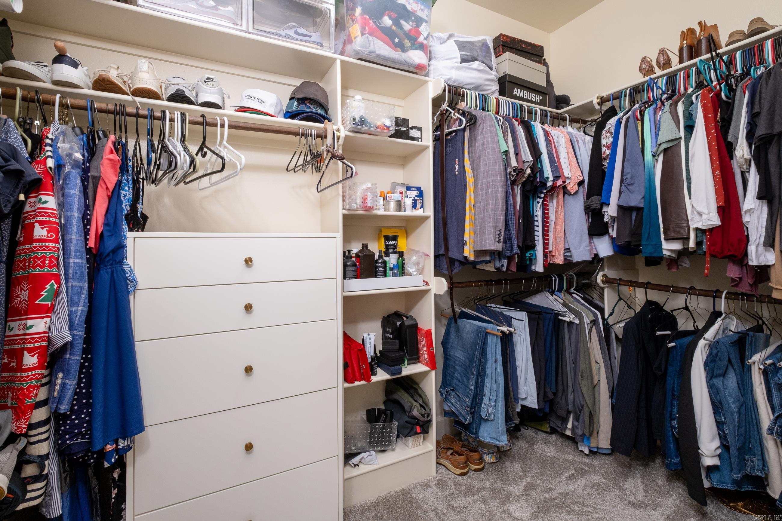 PEBBLE BEACH WOODS ADDN - Residential