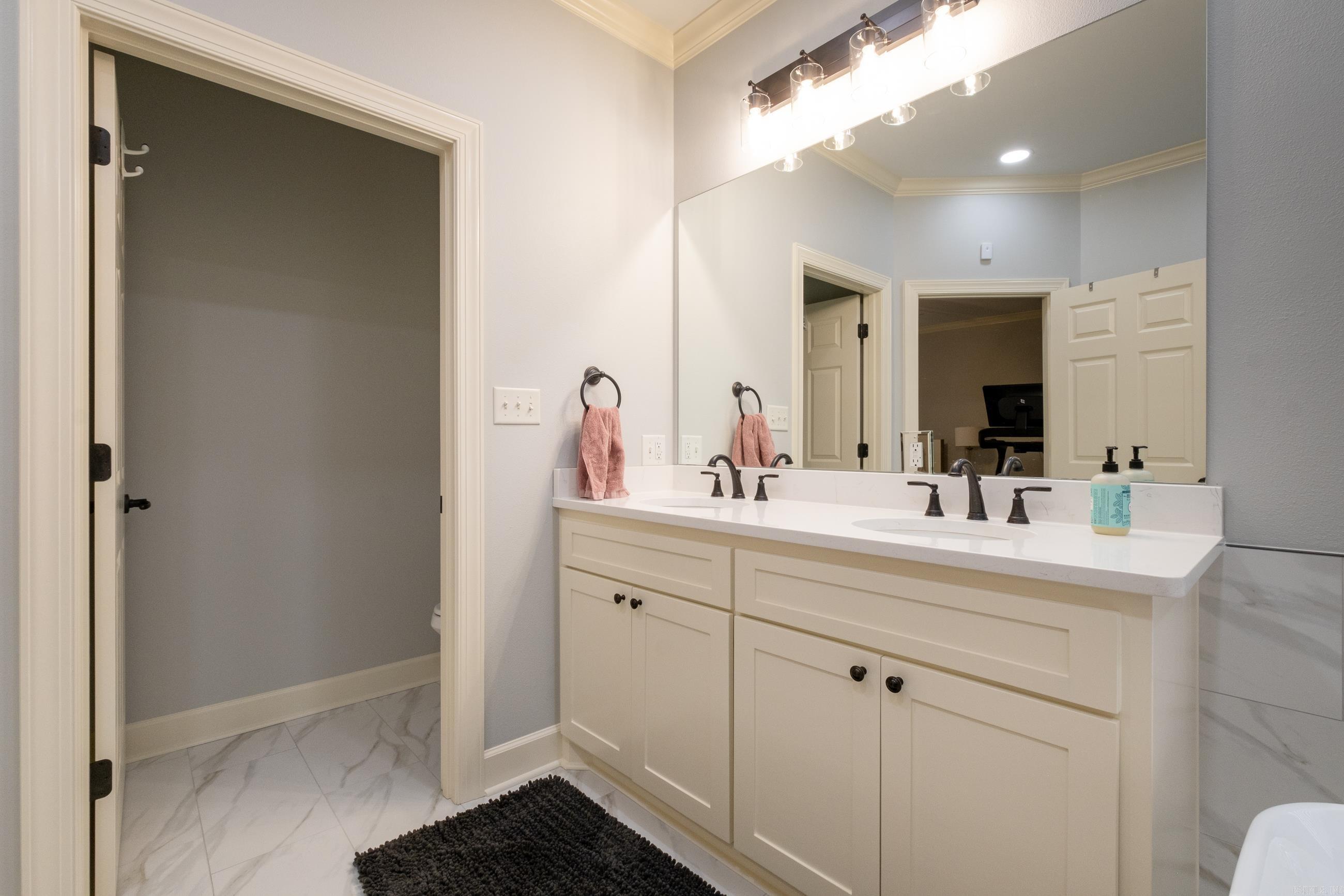 PEBBLE BEACH WOODS ADDN - Residential