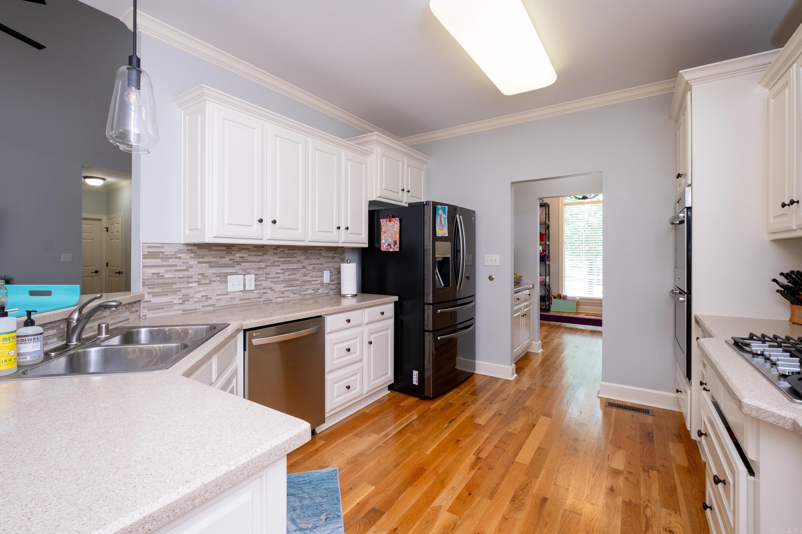 PEBBLE BEACH WOODS ADDN - Residential