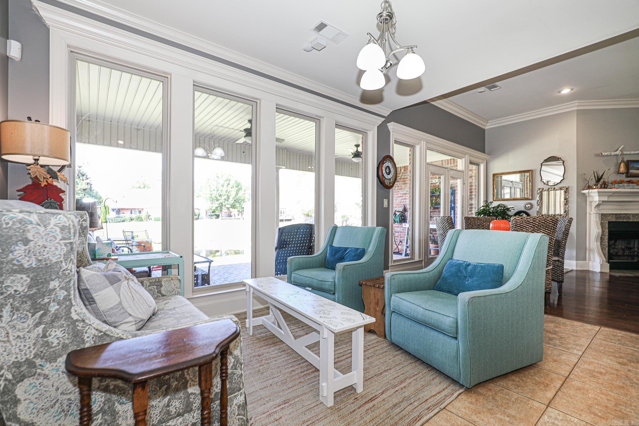 HURRICANE LAKE EST - Residential