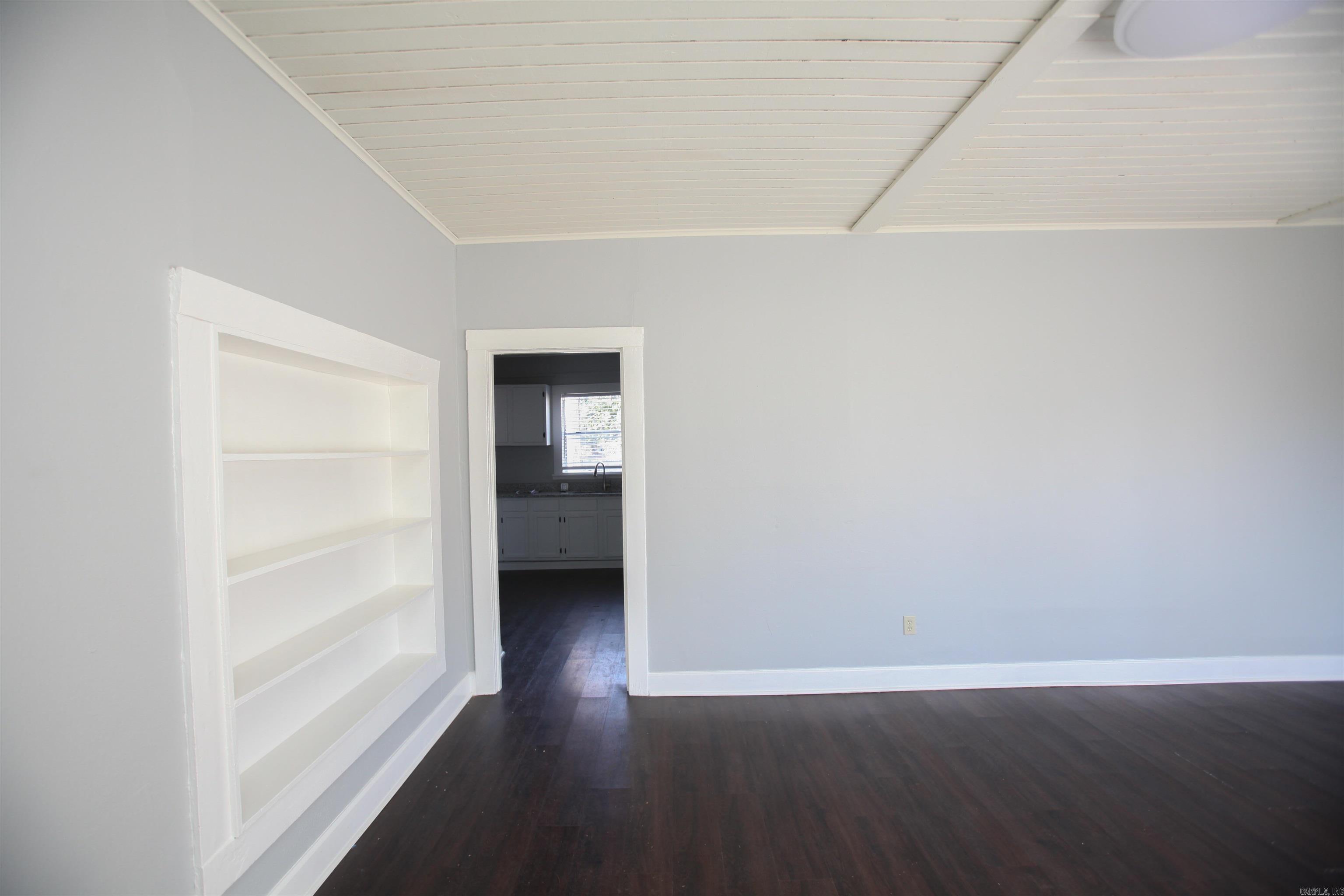 Forest Hill - Residential Lease