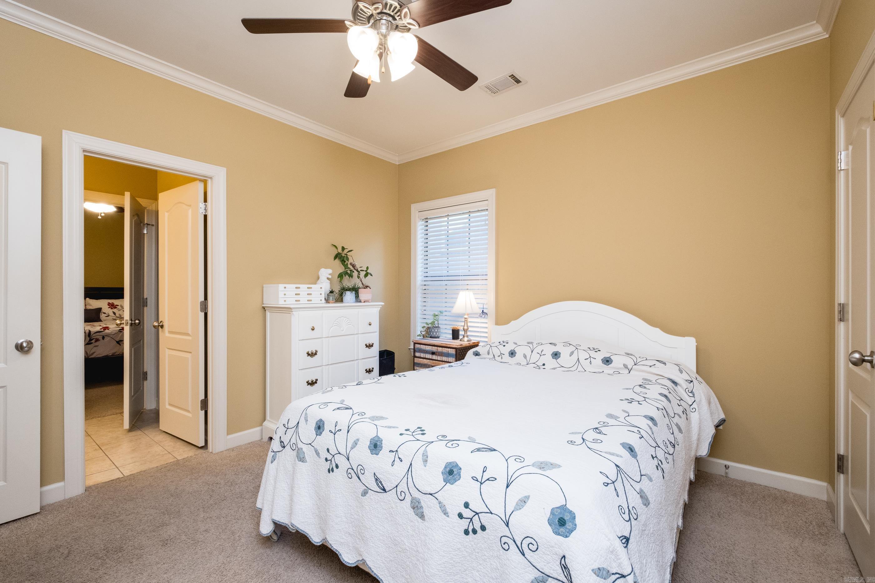 CHENAL VALLEY EPERNAY PLACE - Residential