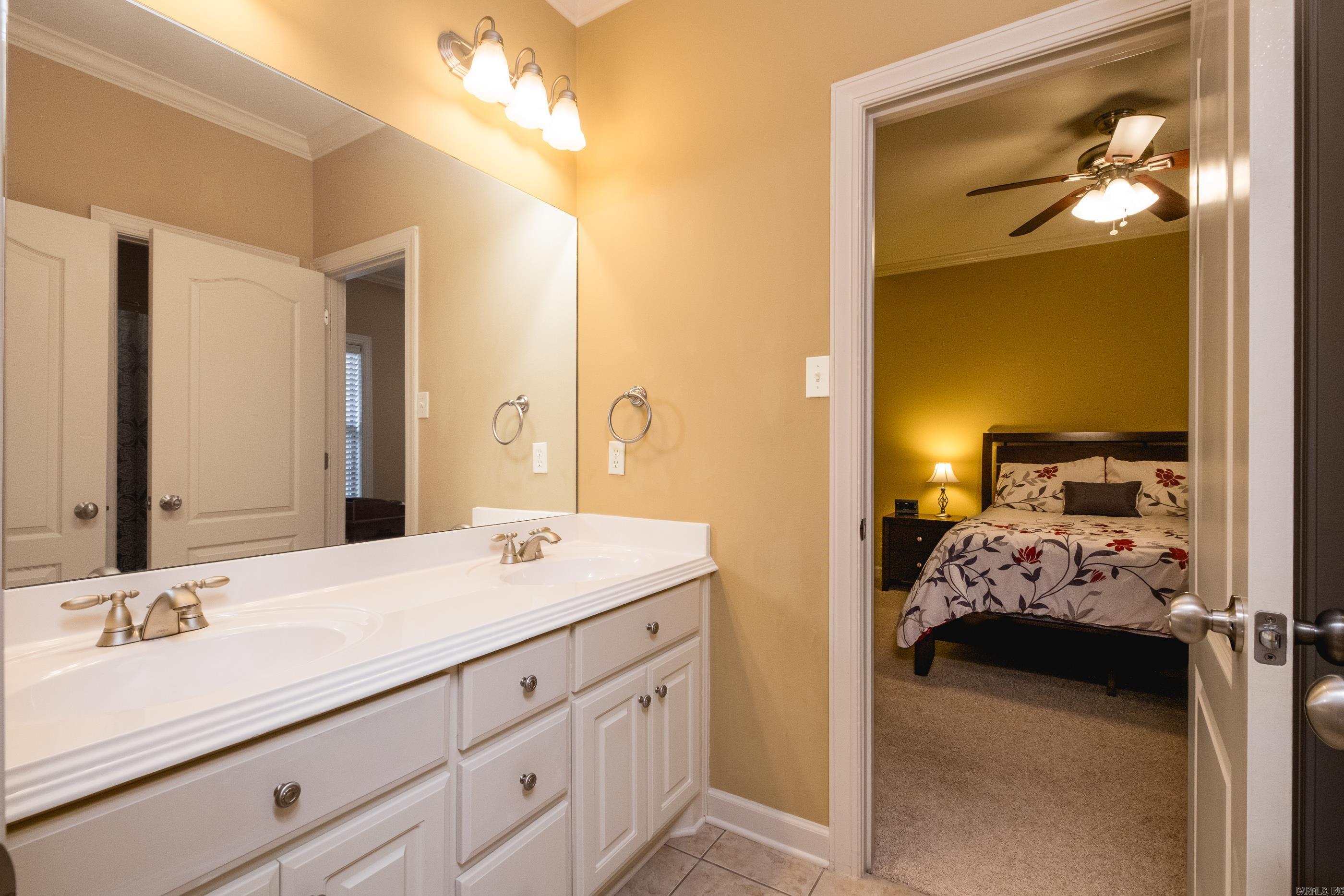 CHENAL VALLEY EPERNAY PLACE - Residential