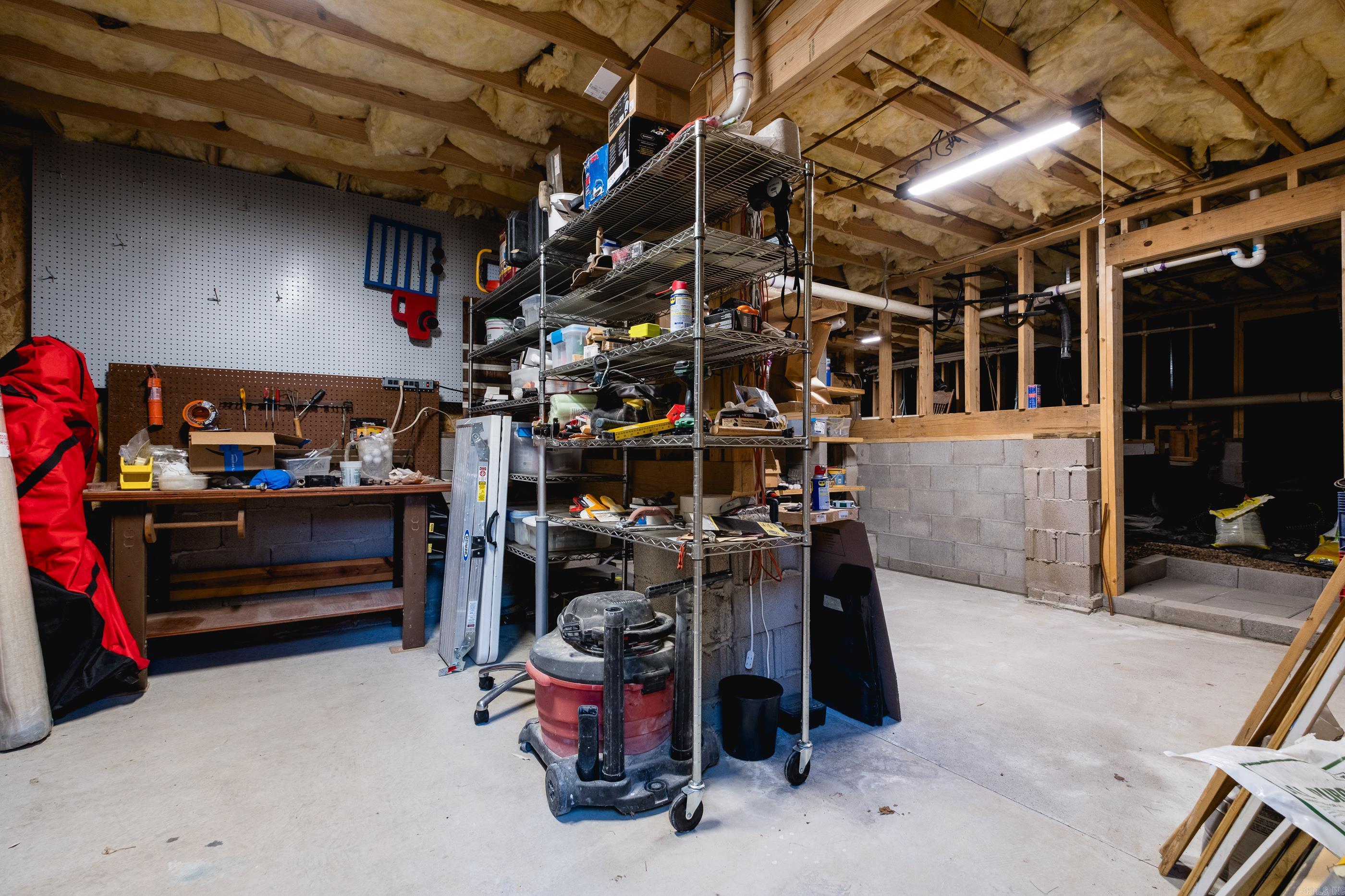 CHENAL VALLEY EPERNAY PLACE - Residential