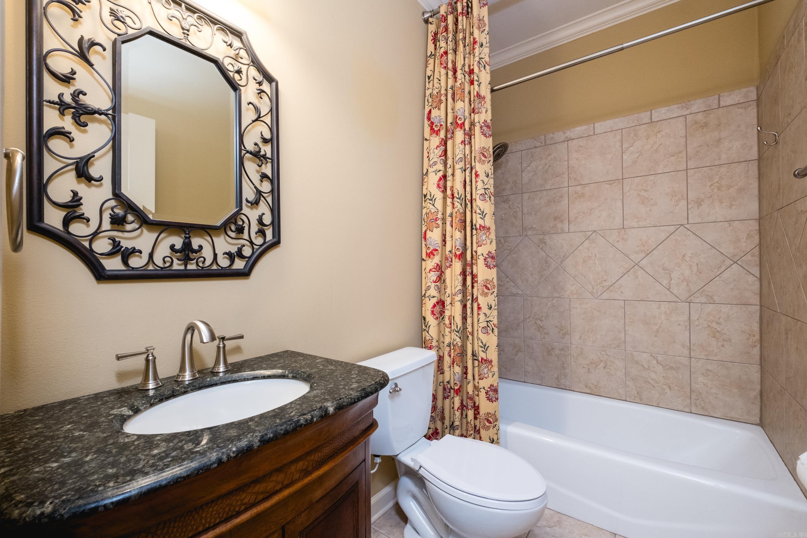 CHENAL VALLEY EPERNAY PLACE - Residential