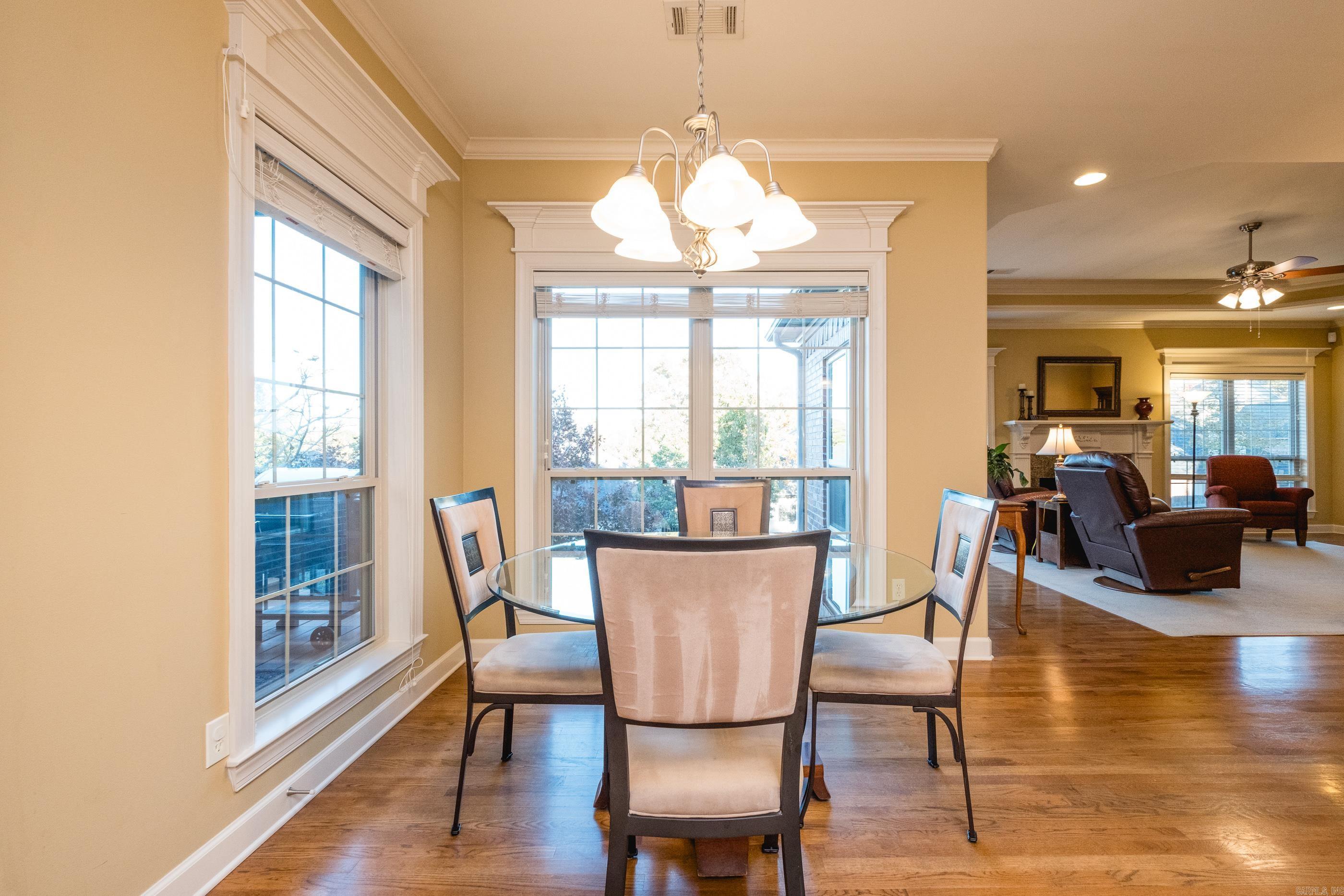 CHENAL VALLEY EPERNAY PLACE - Residential