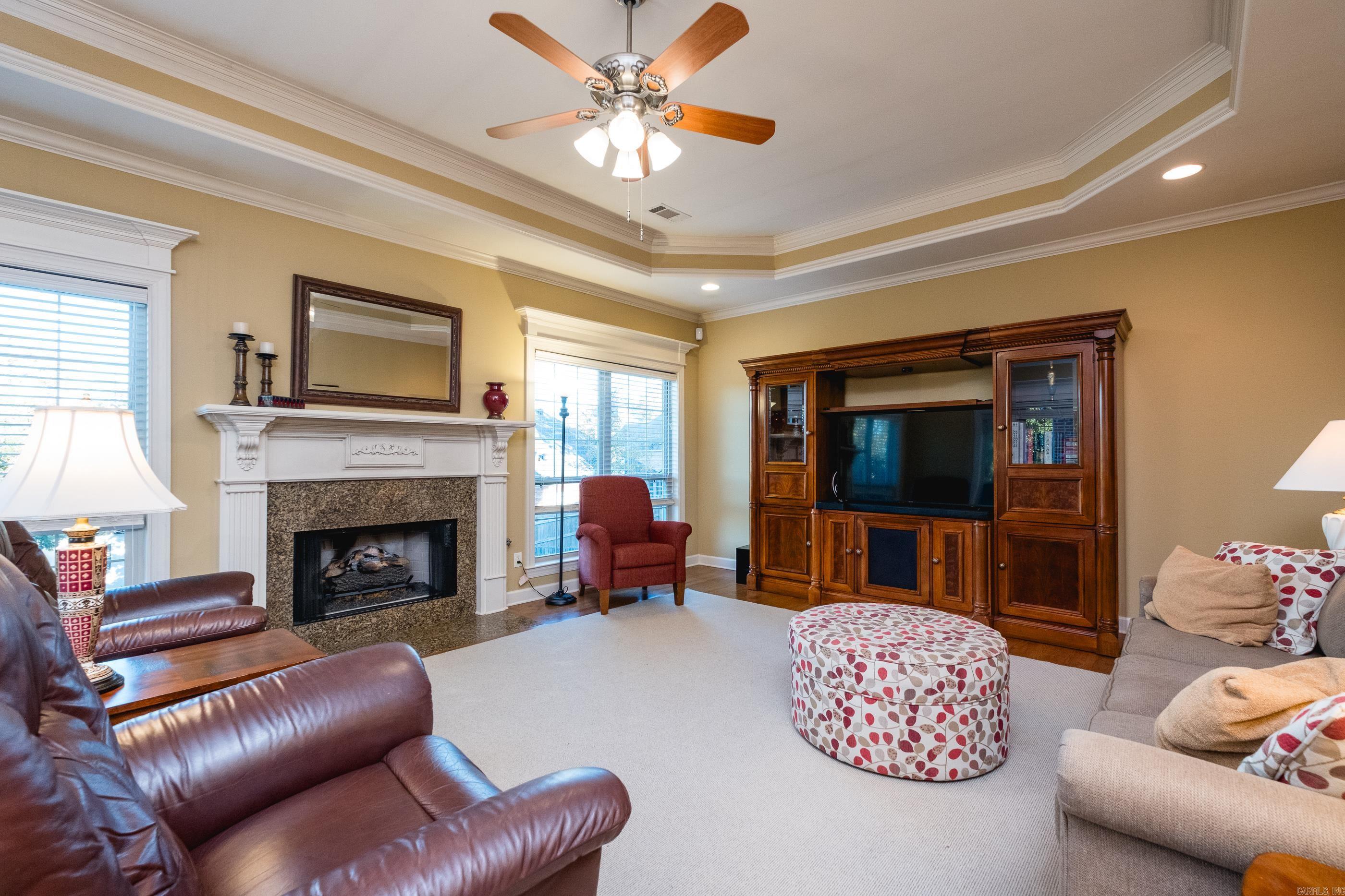 CHENAL VALLEY EPERNAY PLACE - Residential