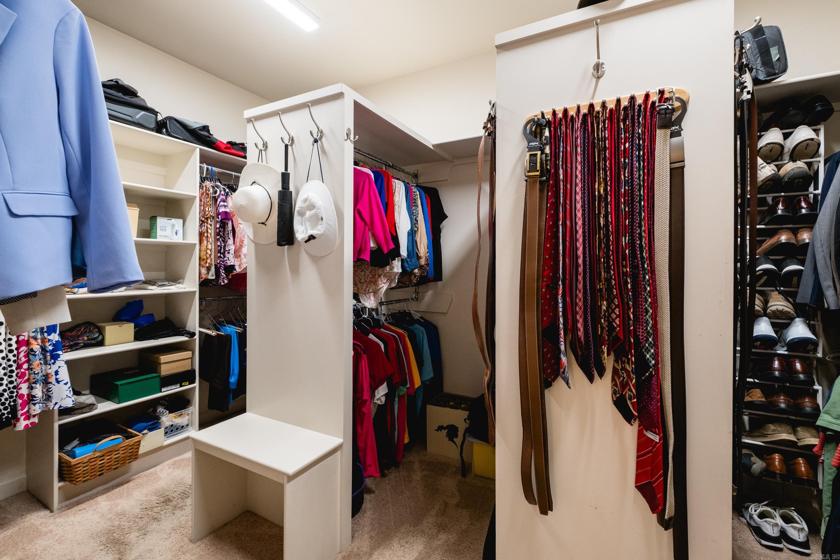 CHENAL VALLEY EPERNAY PLACE - Residential