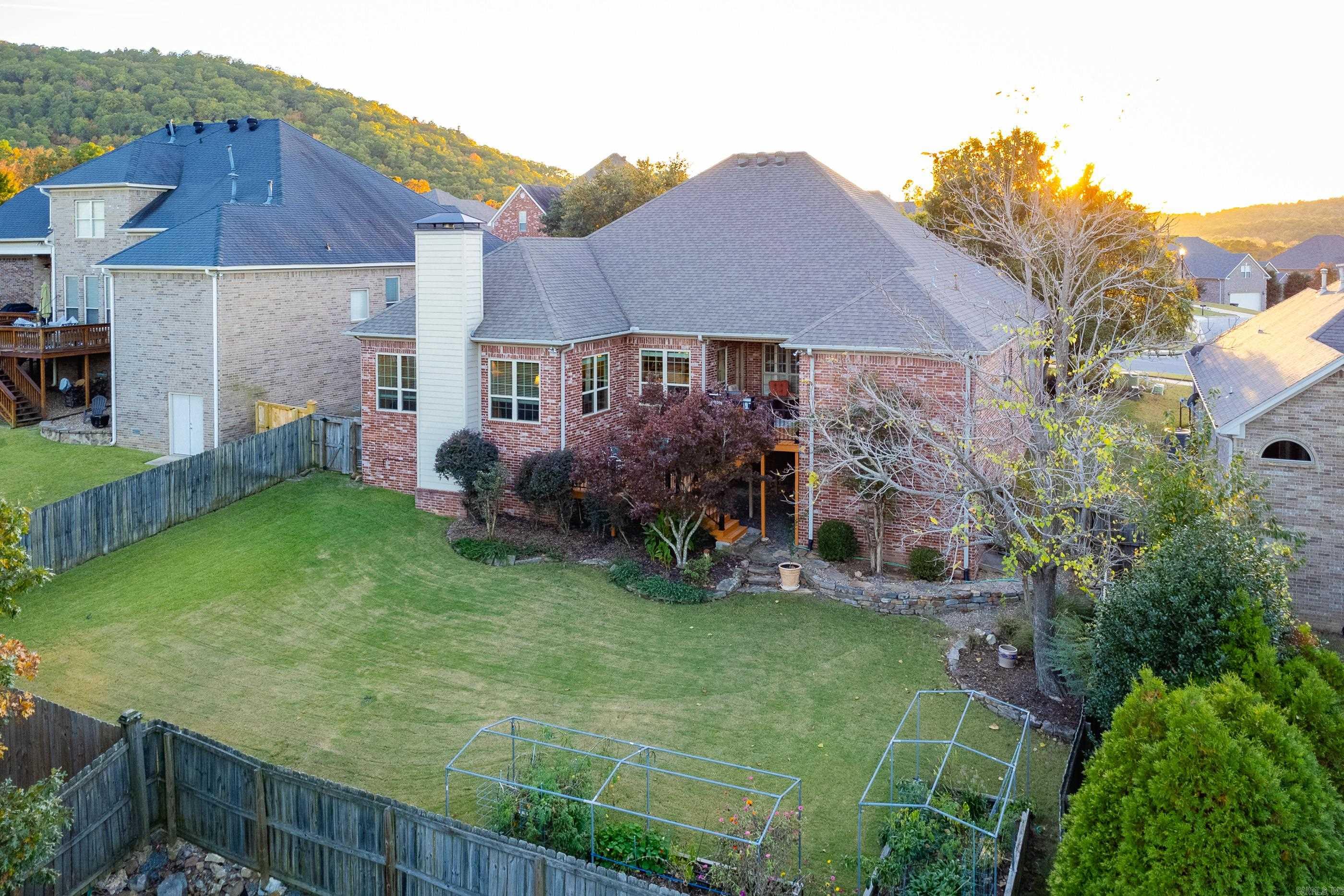 CHENAL VALLEY EPERNAY PLACE - Residential