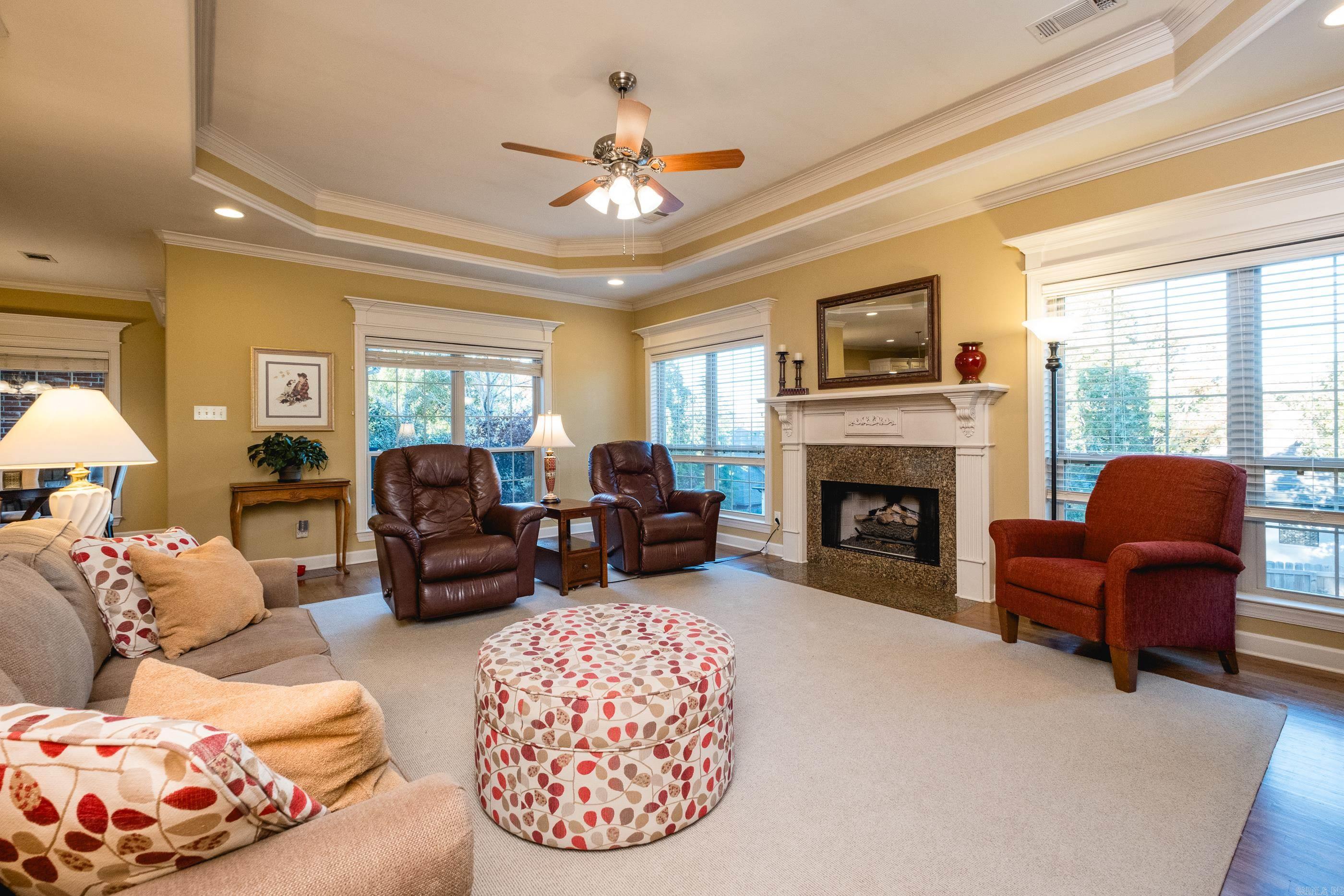 CHENAL VALLEY EPERNAY PLACE - Residential