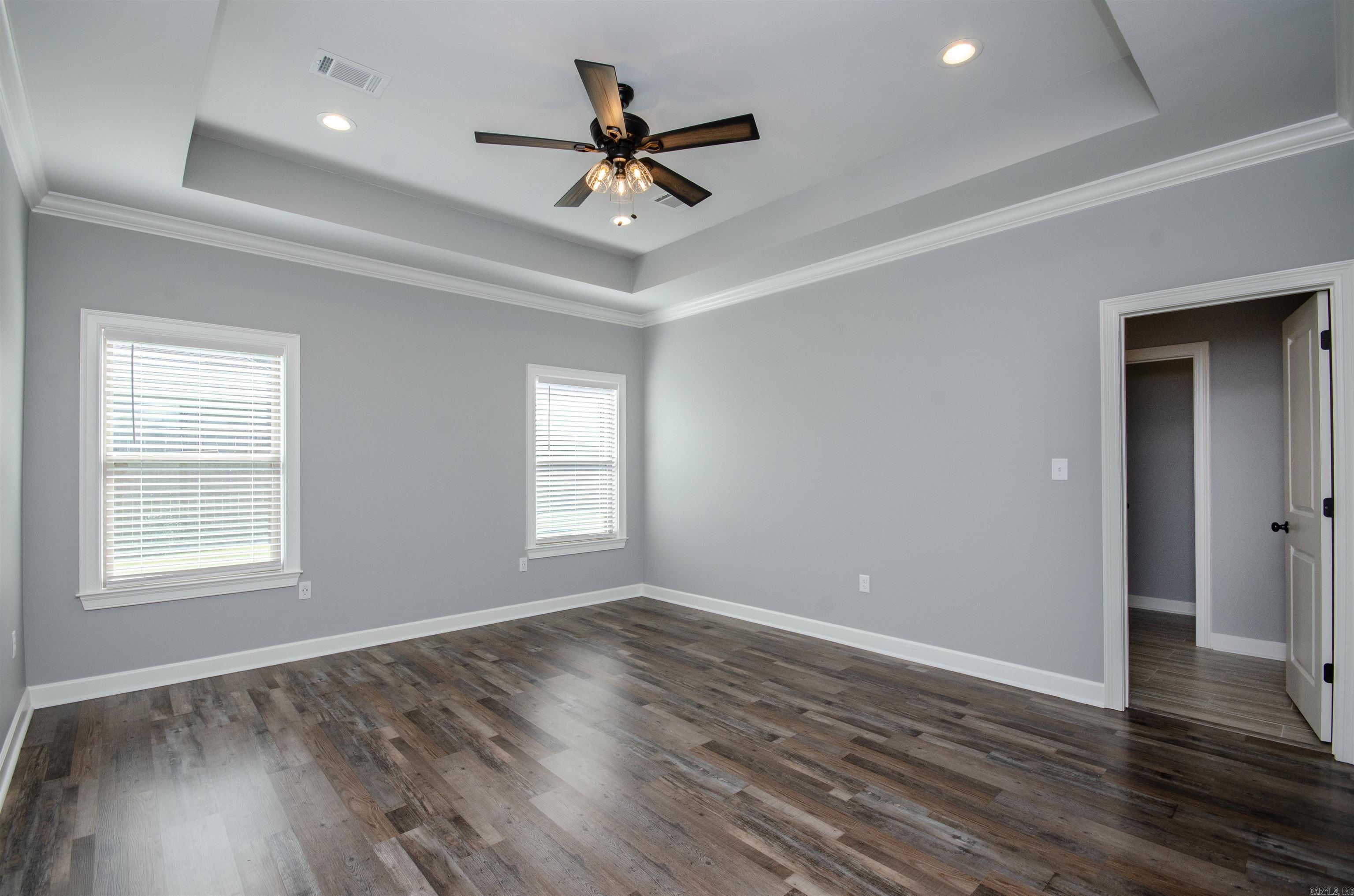 Salem Woods - Residential