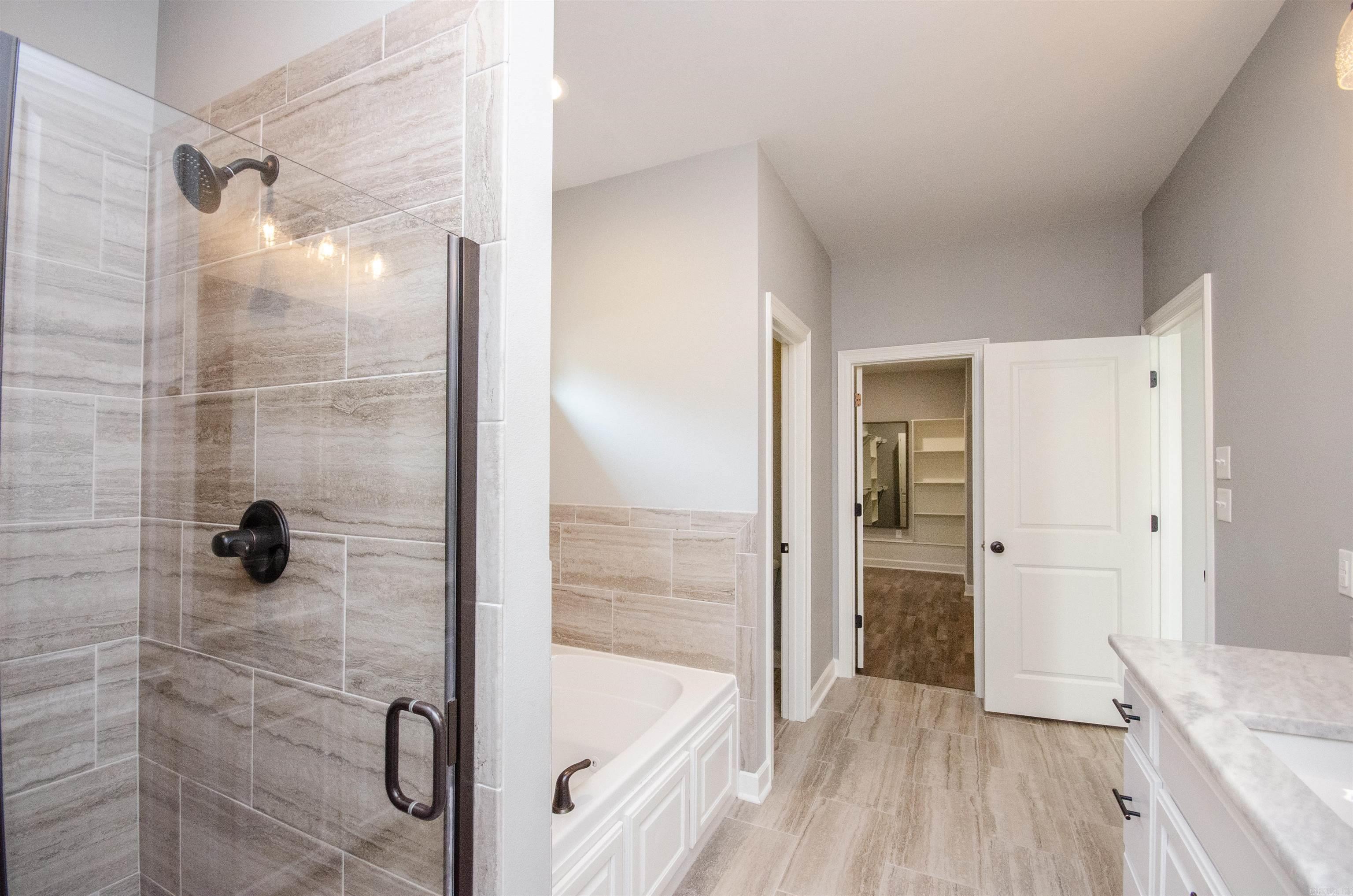 Salem Woods - Residential