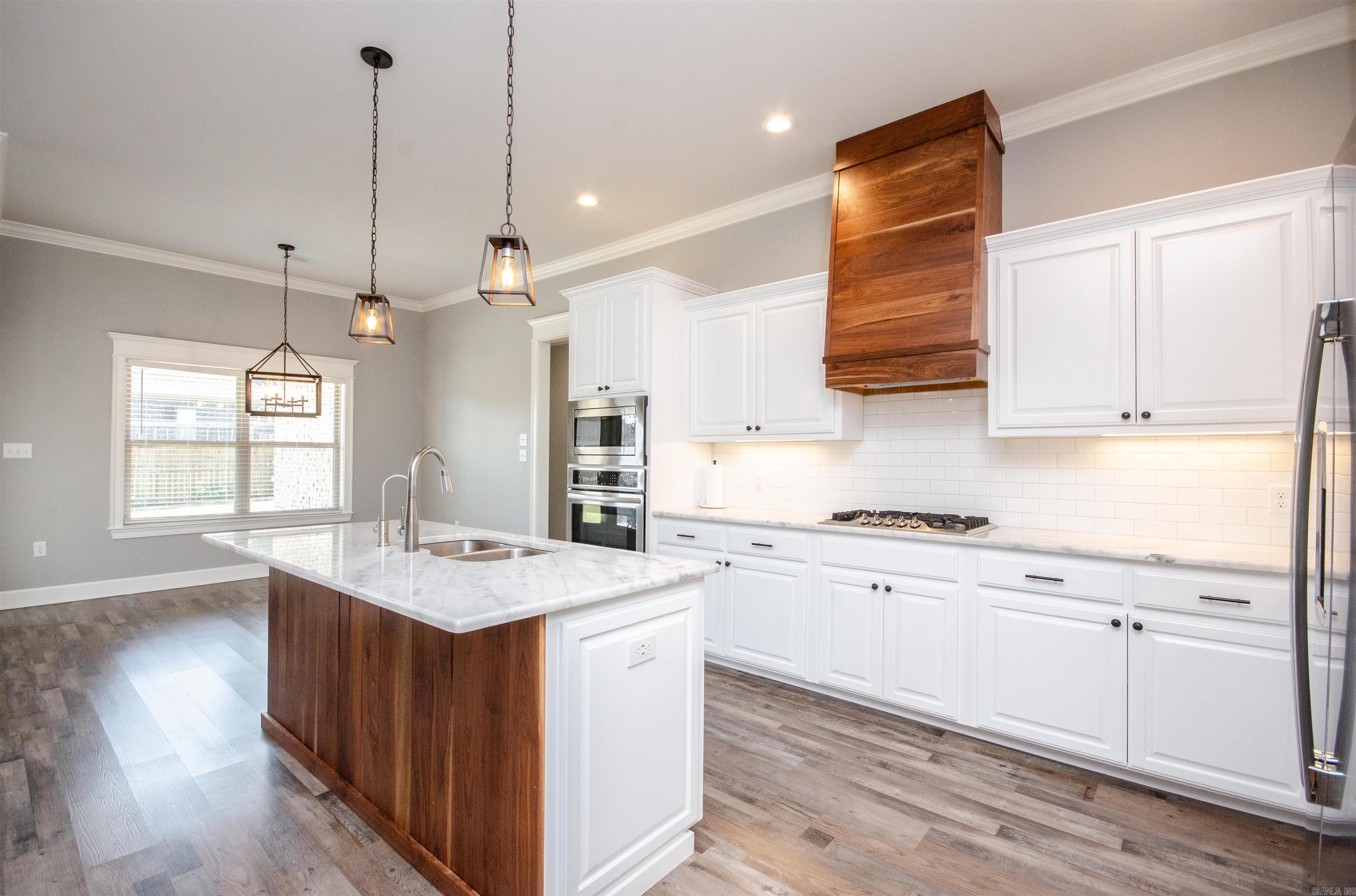 Salem Woods - Residential