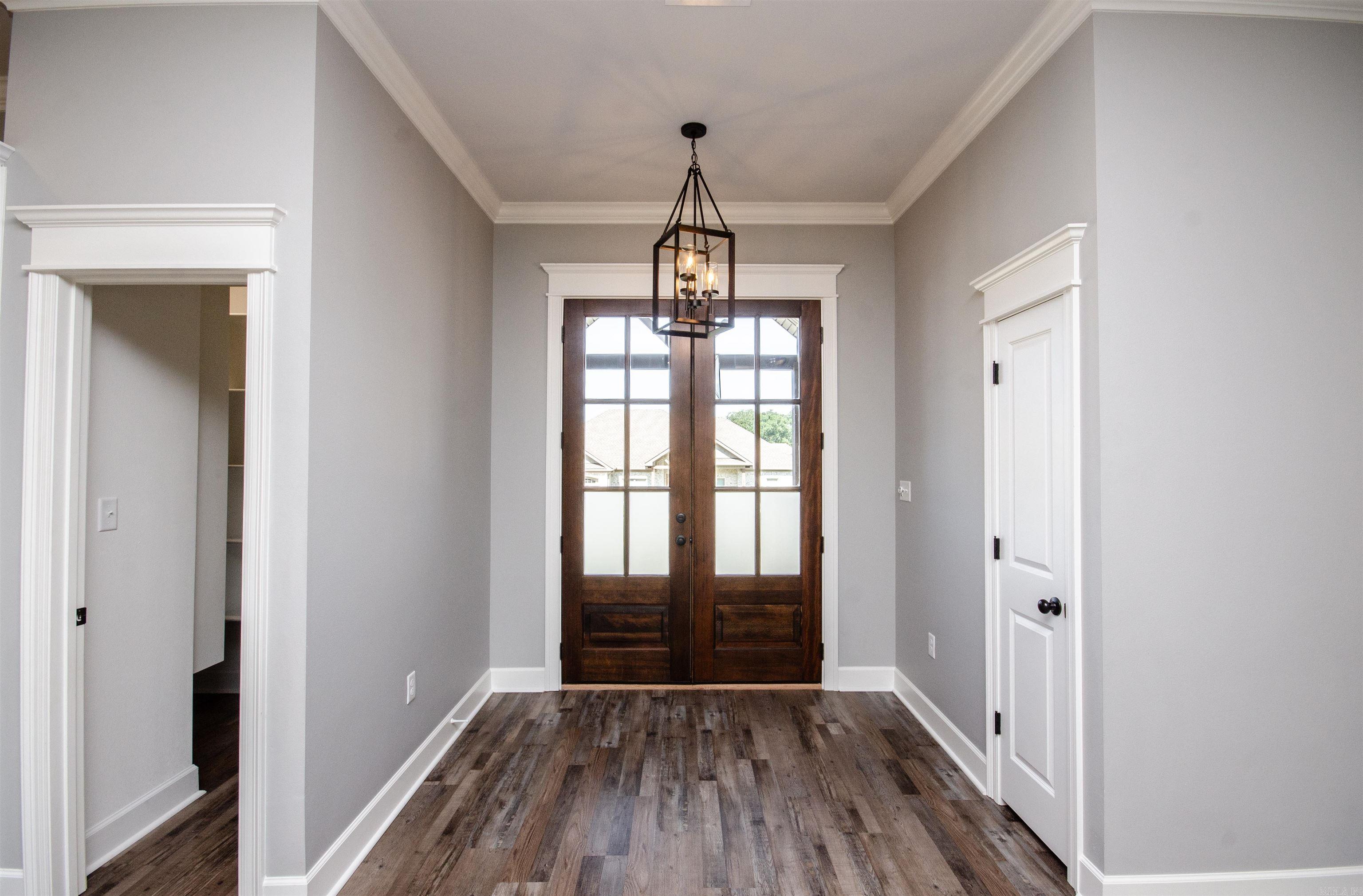 Salem Woods - Residential